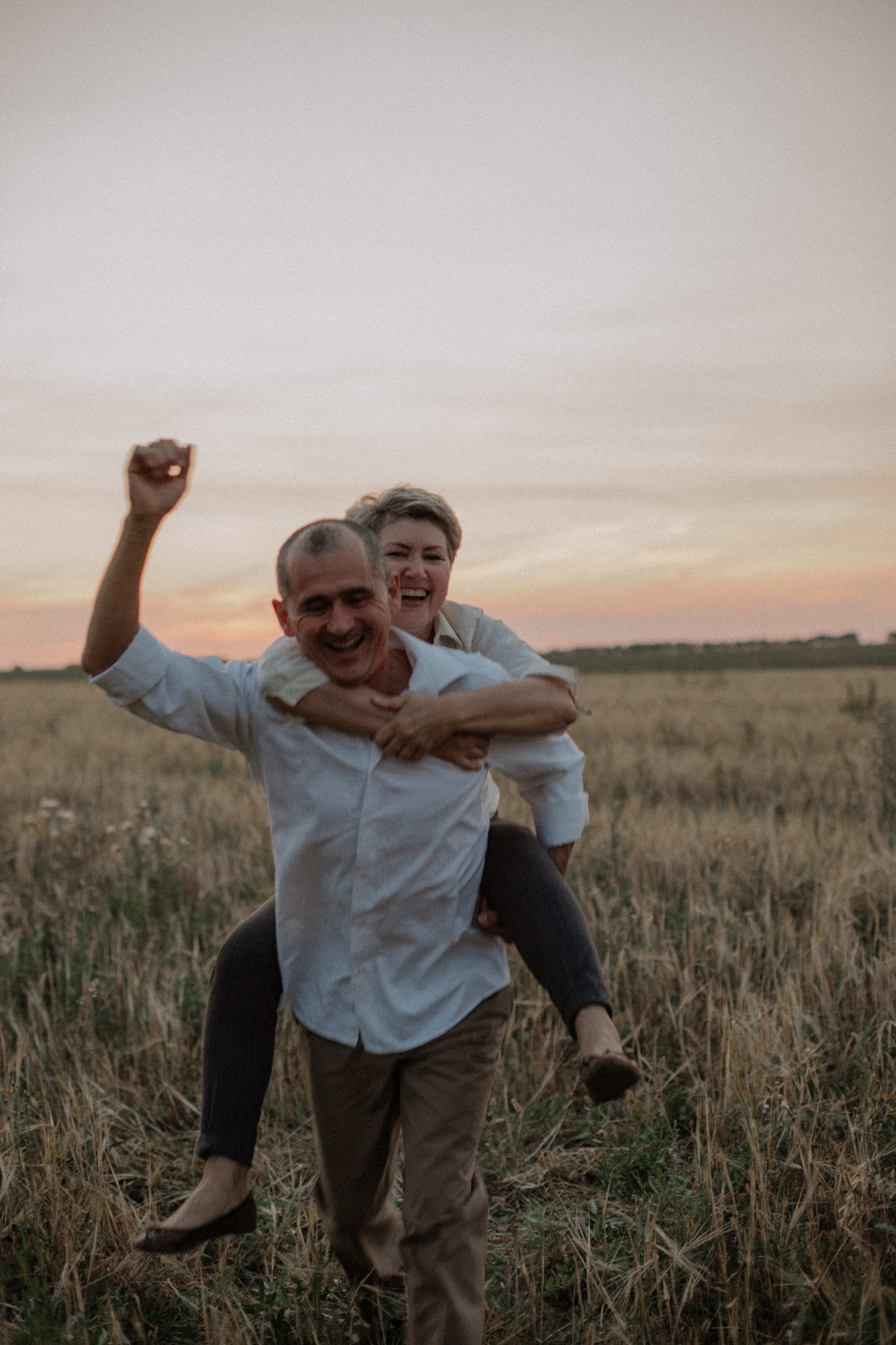 Гайрат и Елена. ГЛАВНАЯ