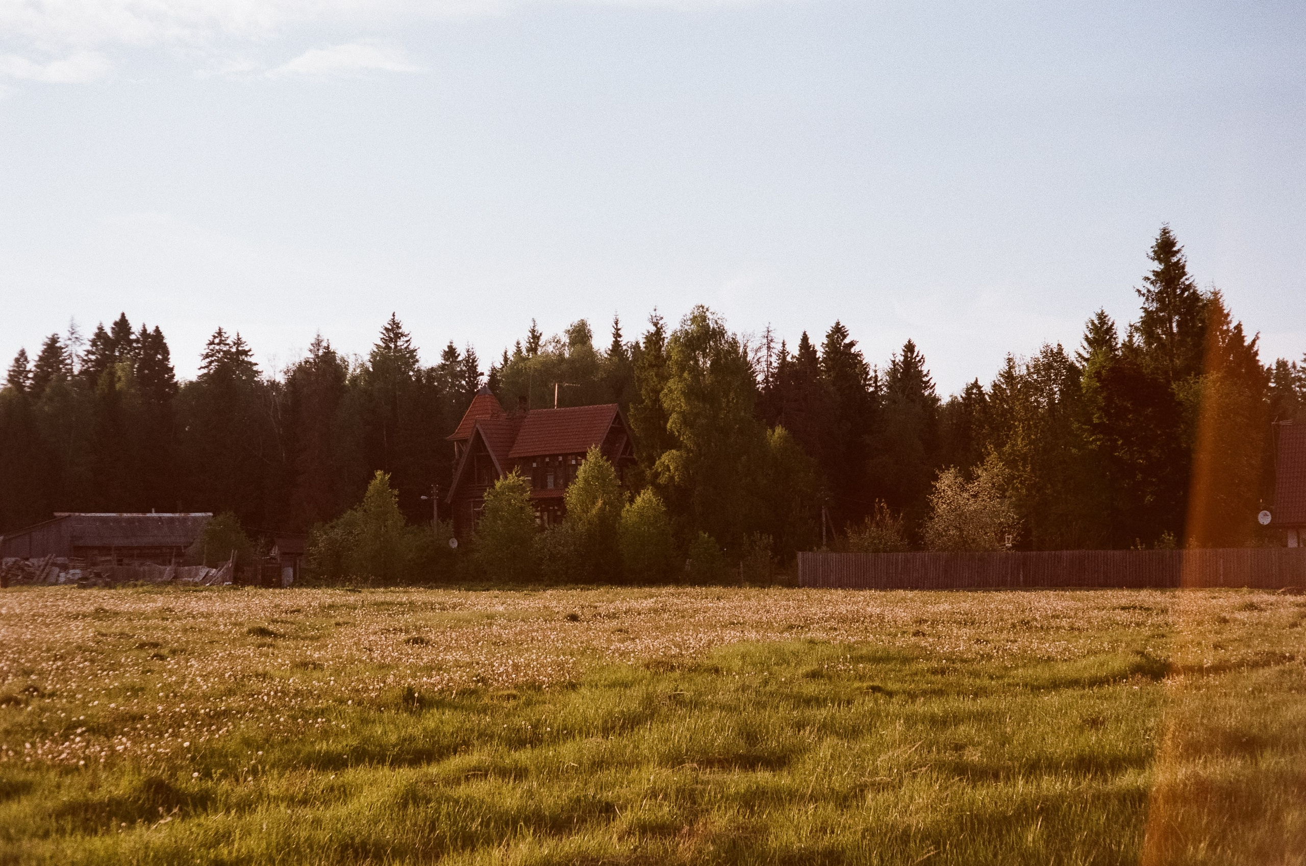 Konica IIIA / Fujicolor Superia 200 (просрочка) / Благовещенский переу