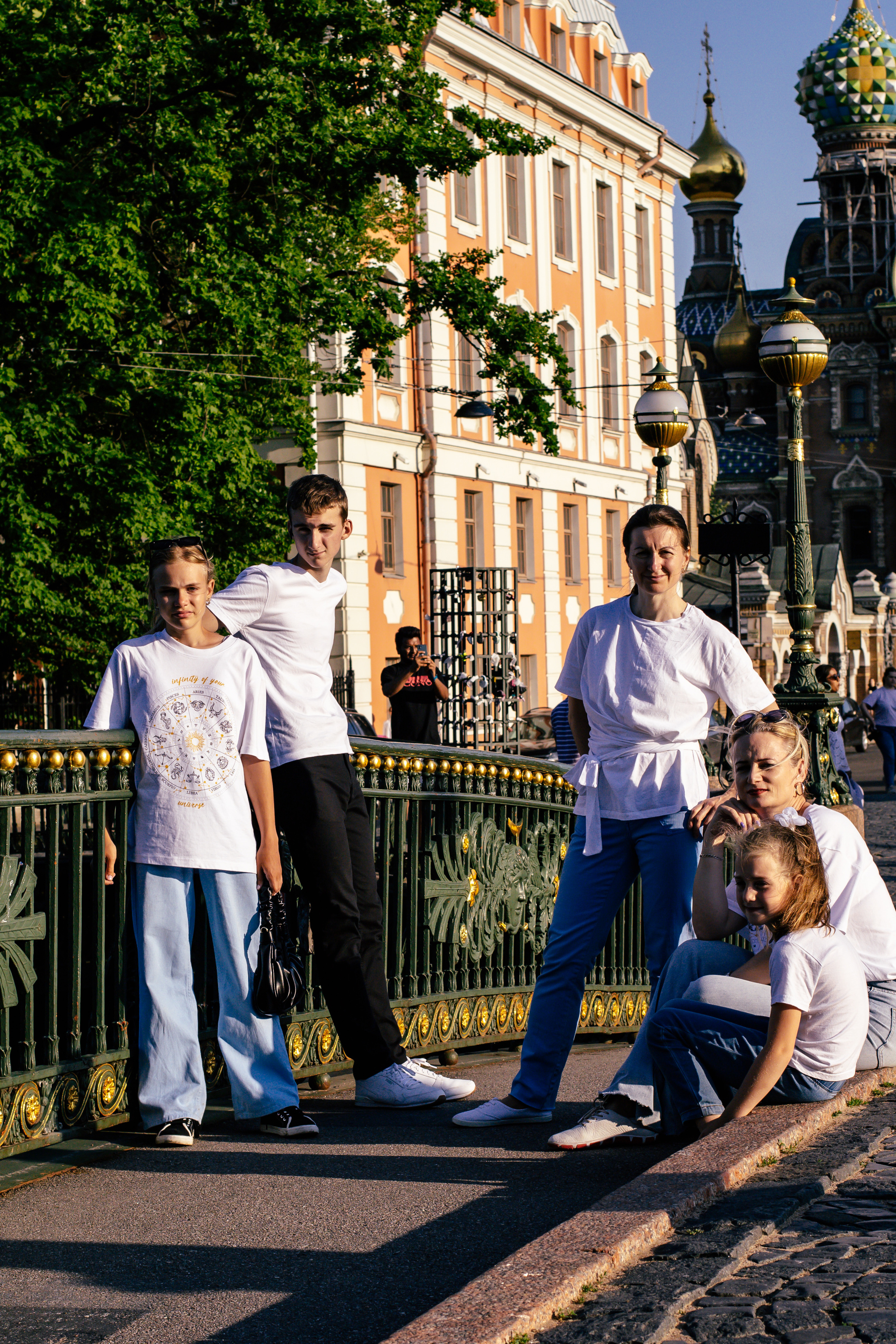 Большая семейная фотоистория в городских локациях. Детский и семейный фотограф Афанасьева Ольга. Санкт-Петербург