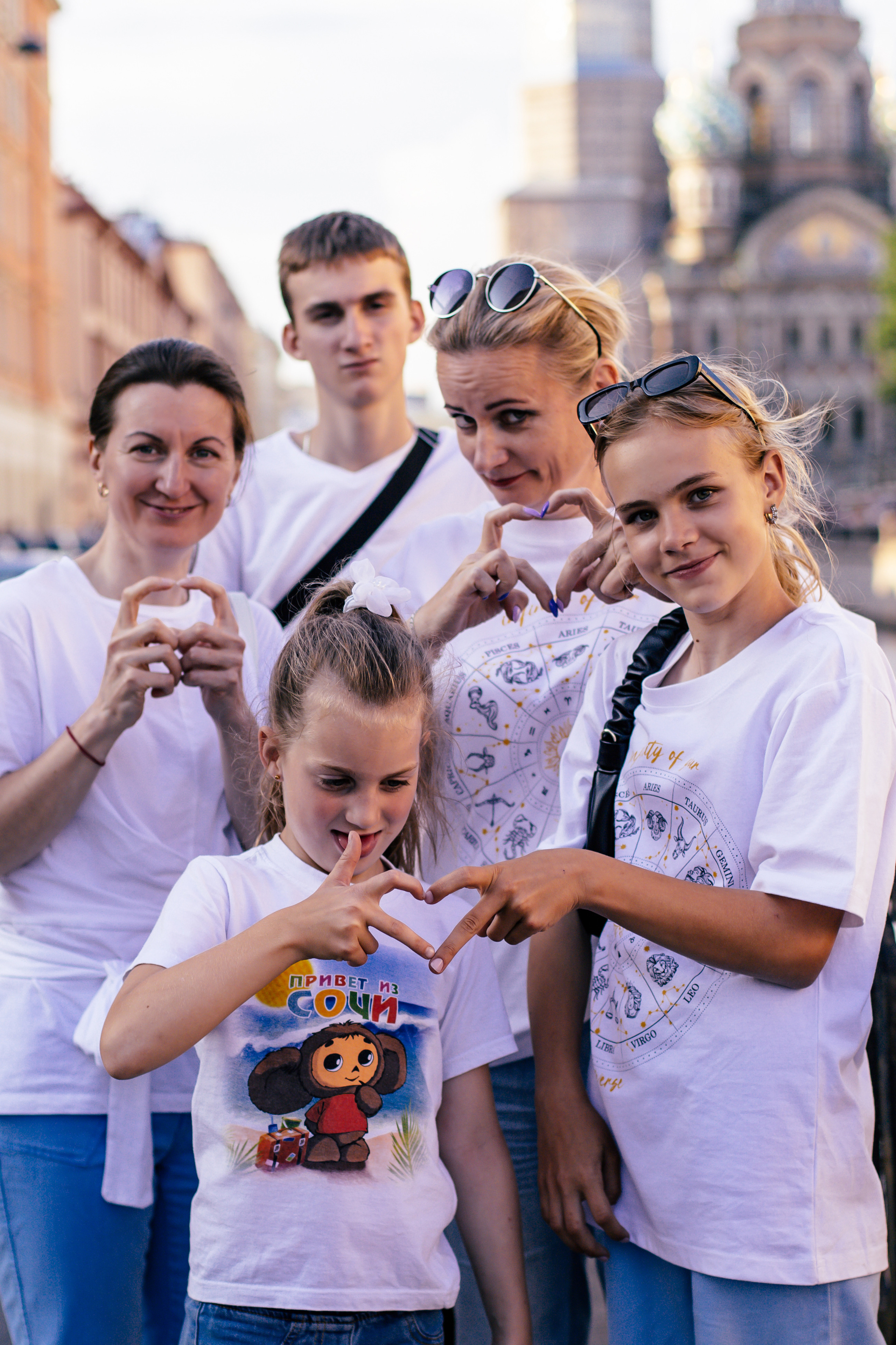 Большая семейная фотоистория в городских локациях. Детский и семейный фотограф Афанасьева Ольга. Санкт-Петербург