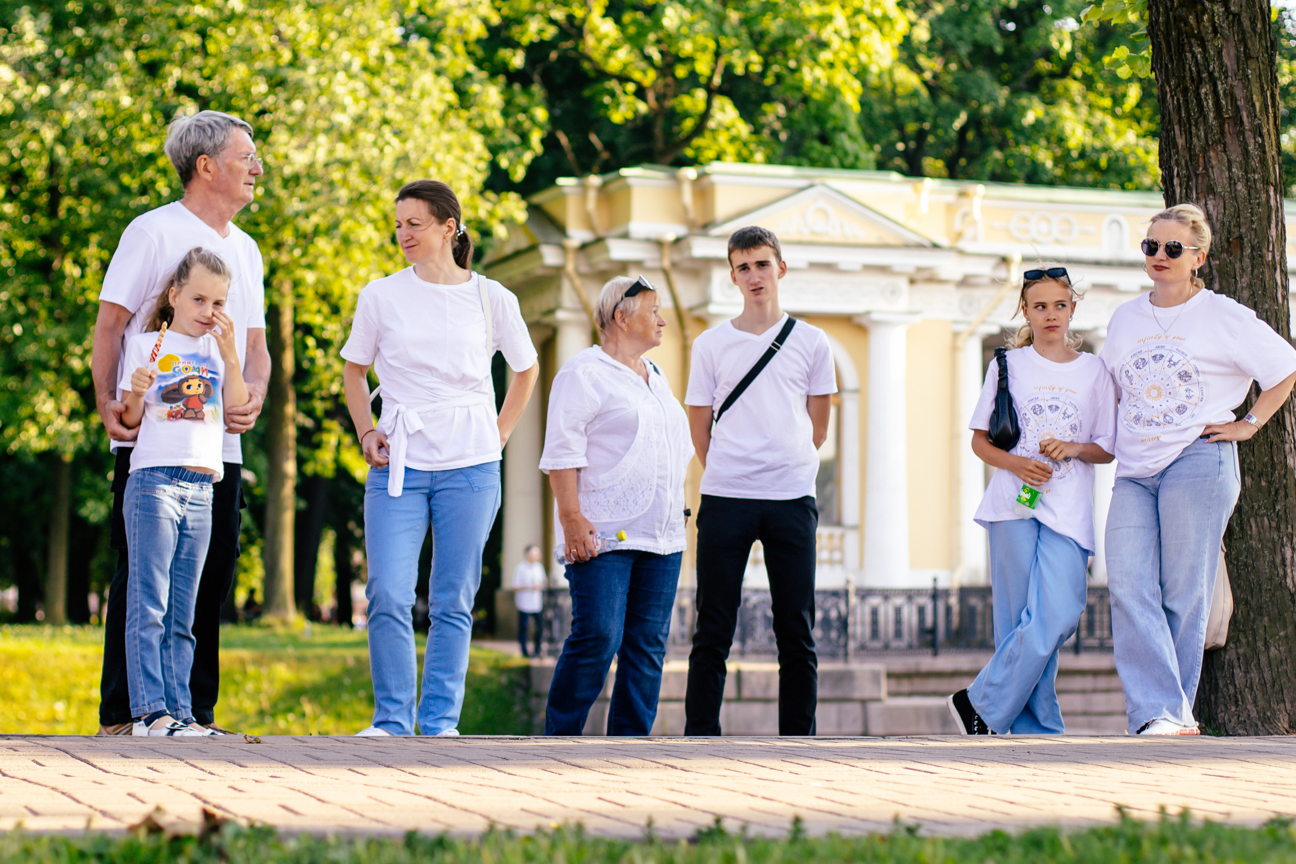 Большая семейная фотоистория в городских локациях. Детский и семейный фотограф Афанасьева Ольга. Санкт-Петербург