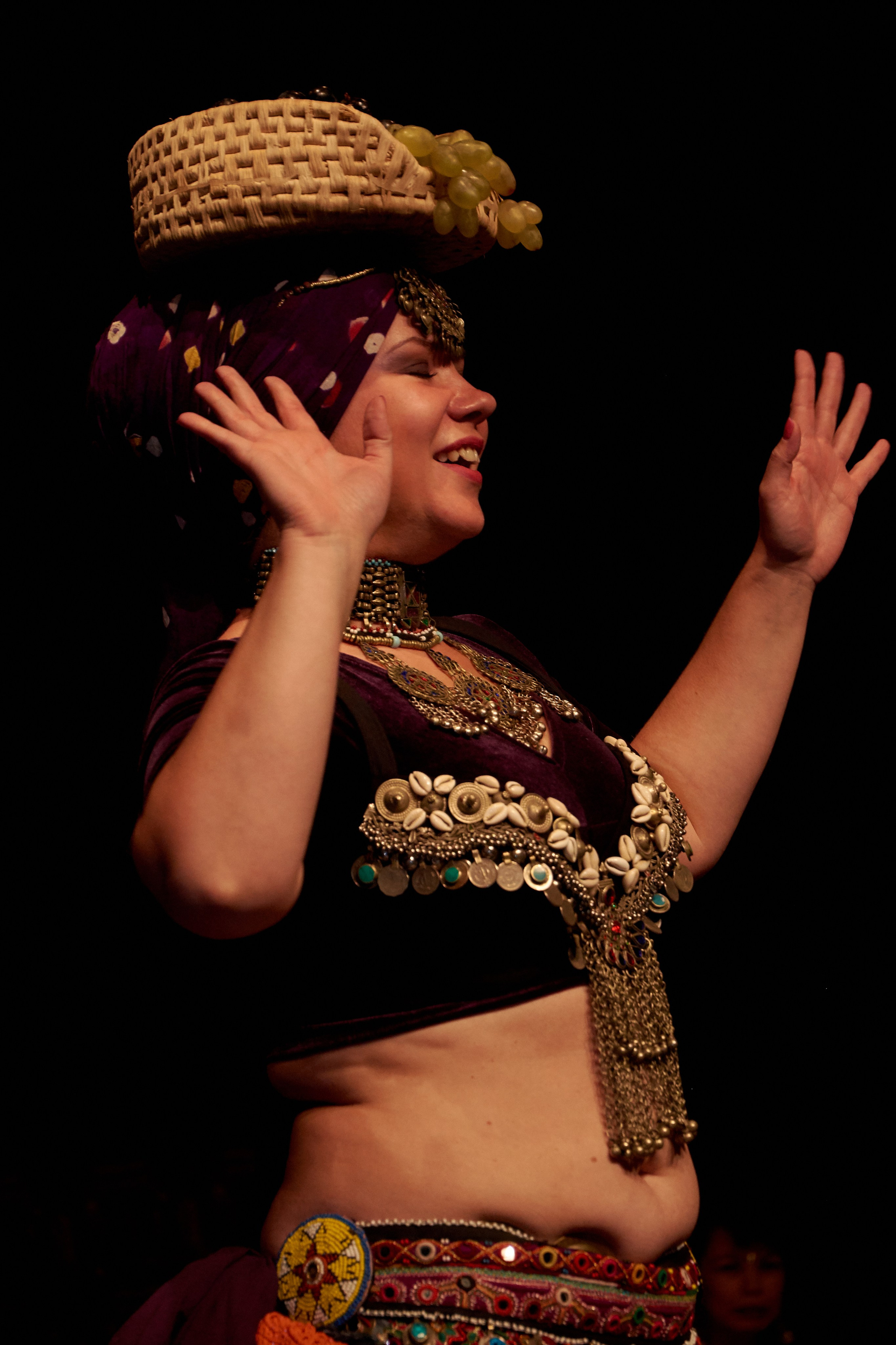 Город танцующего народа. Ольга Чёкотова (Фотограф Кострома)