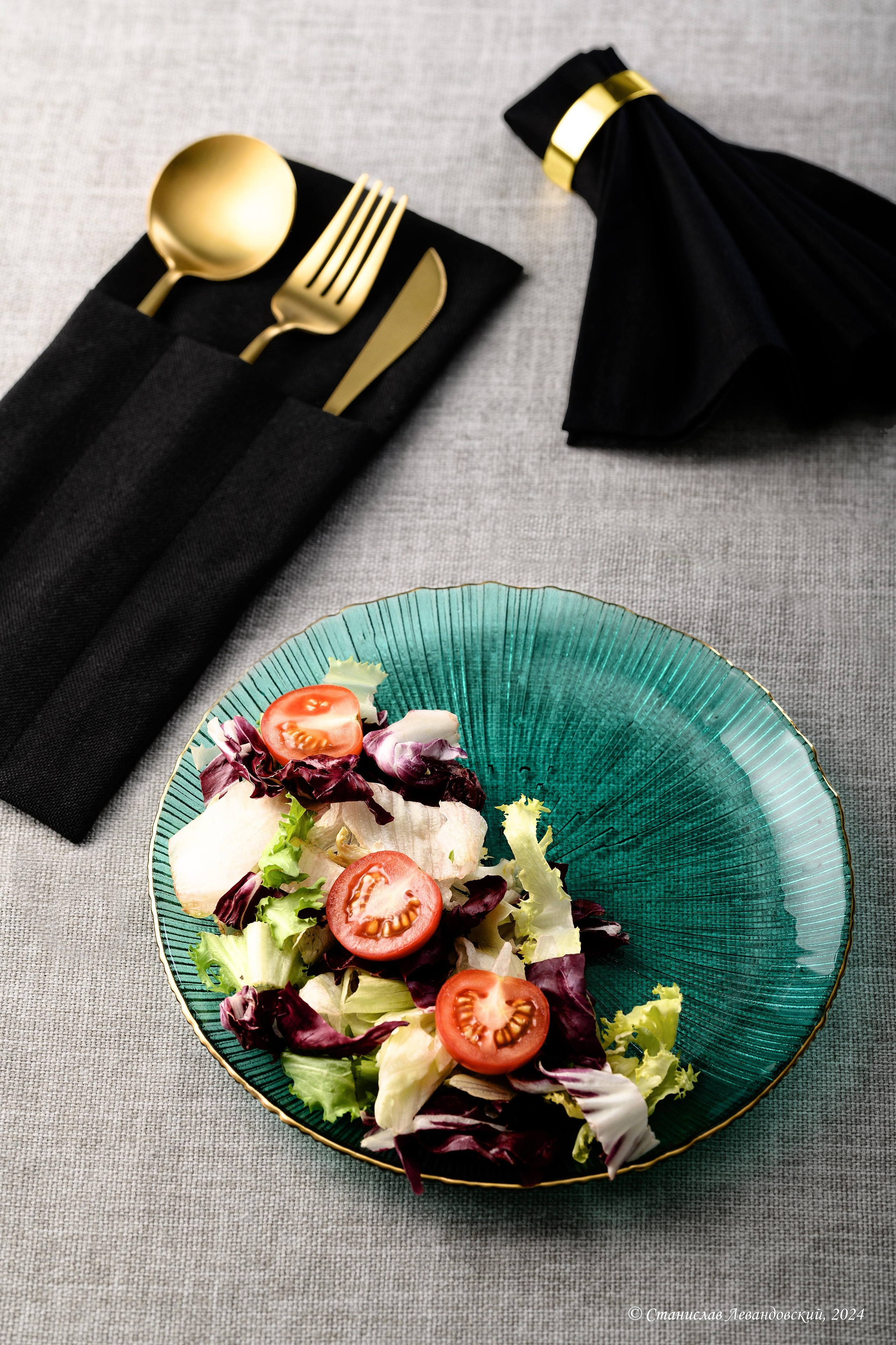 Предметы с глянцевой поверхностью. Предметный фотограф в Москве Станислав Левандовский