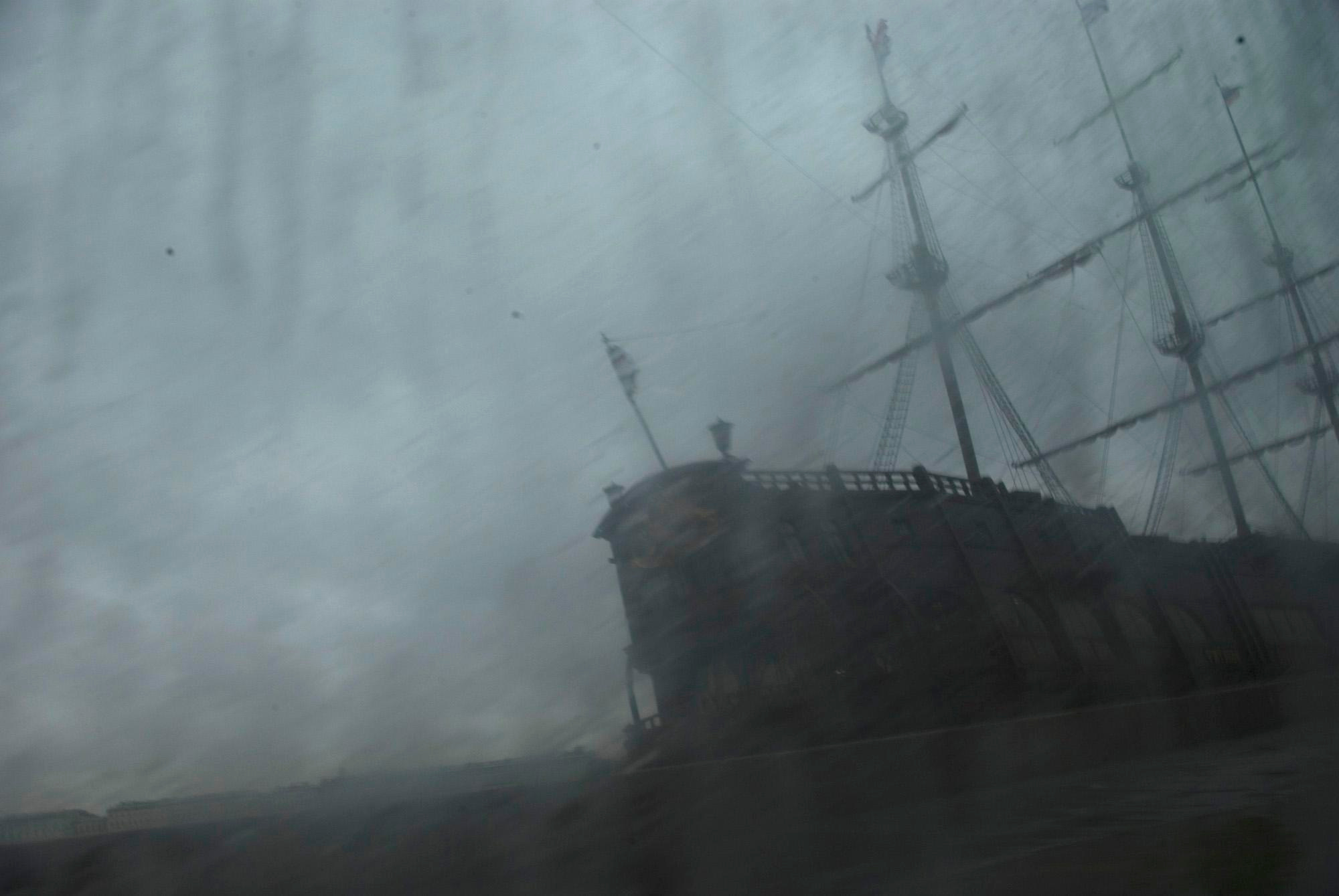 Бесконечность (2010). Художник. Фотограф