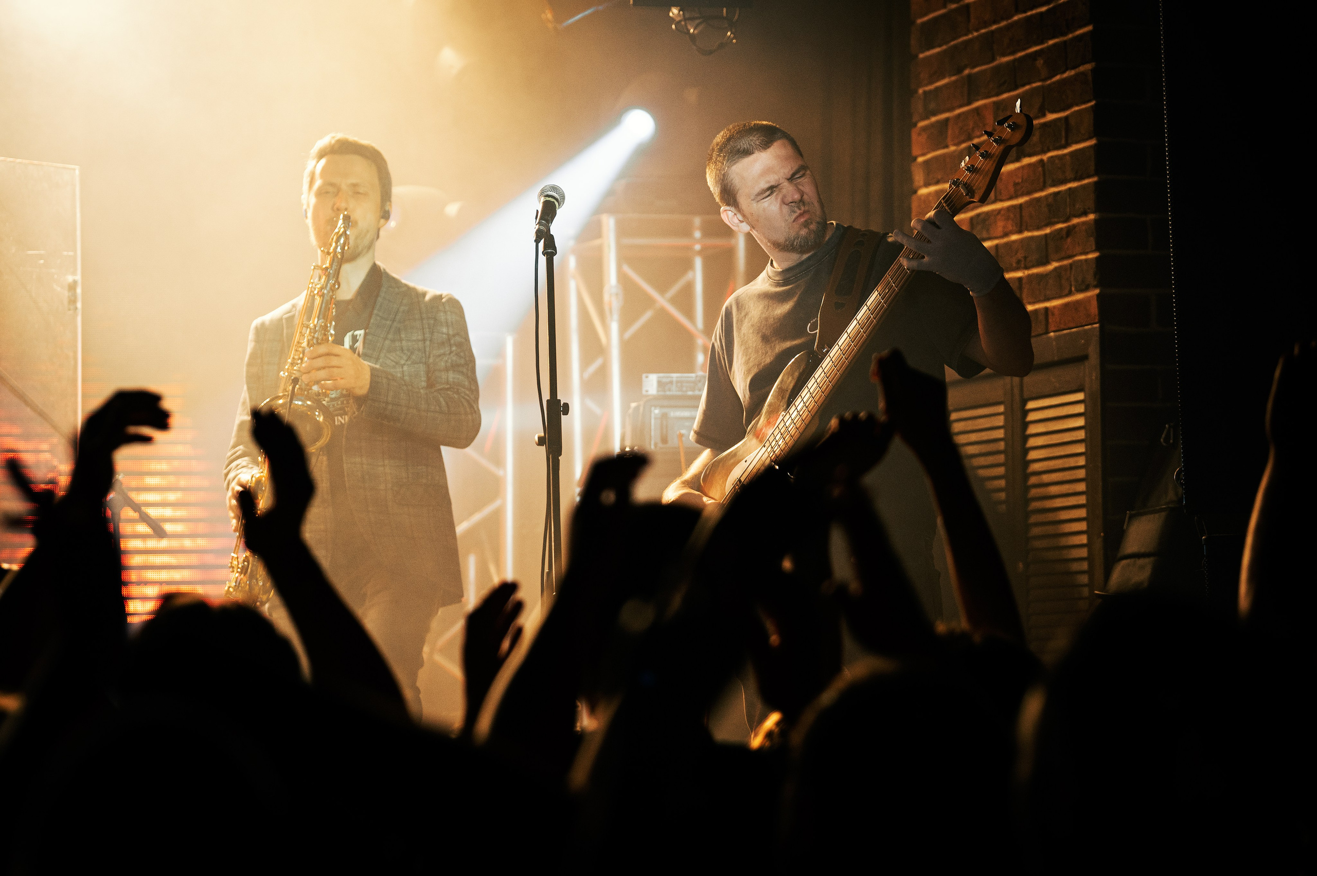 Рекорд Оркестр. Большой Рок Бар. Профессиональная фотосессия в Краснодаре | Фотограф Денис Труфанов
