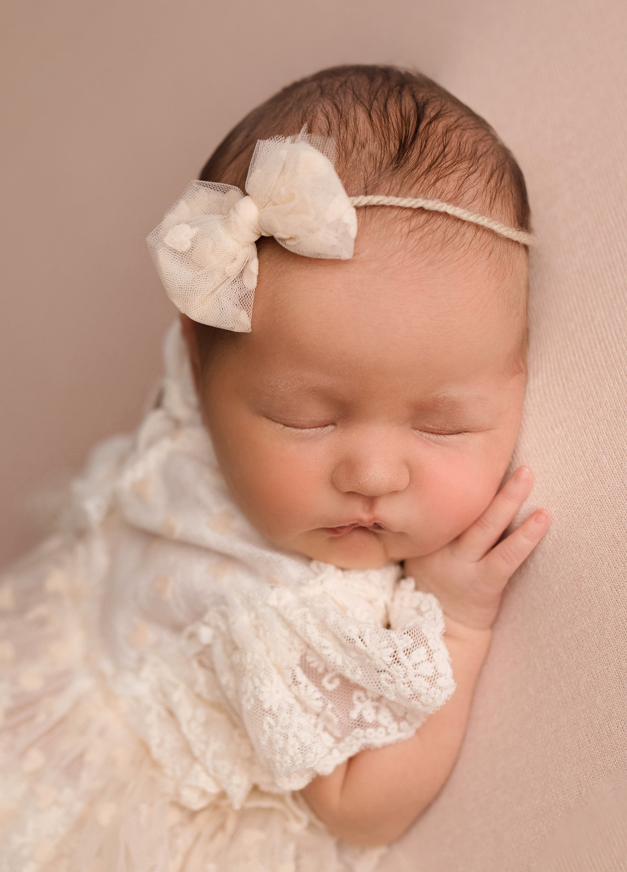 Варвара. Лилия Алтухова — фотограф новорожденных в Москве и области