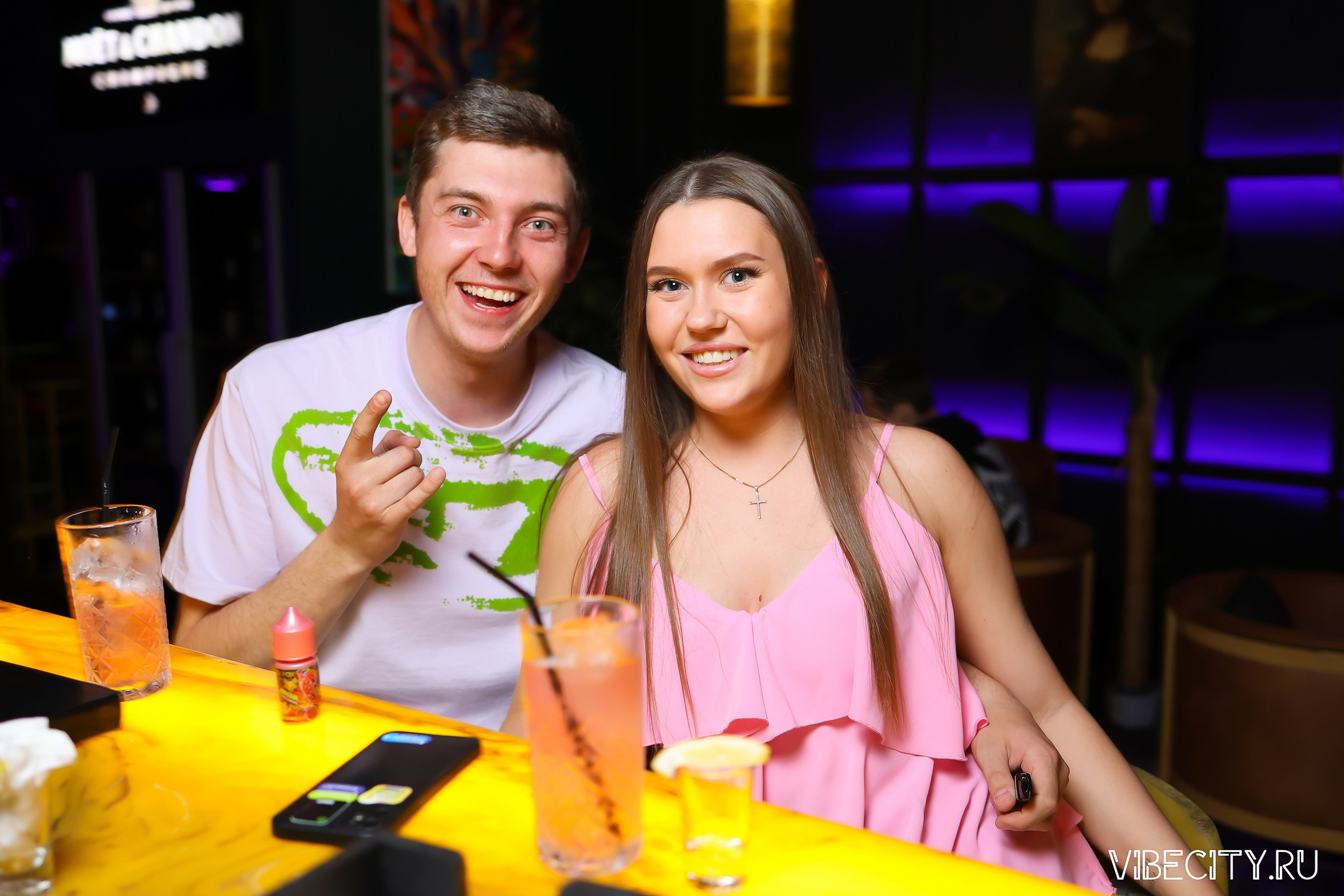 DOUBLE U. VIBECITY.RU Вайб Сити Ру Фоторепортажи Фотоотчеты Калининград