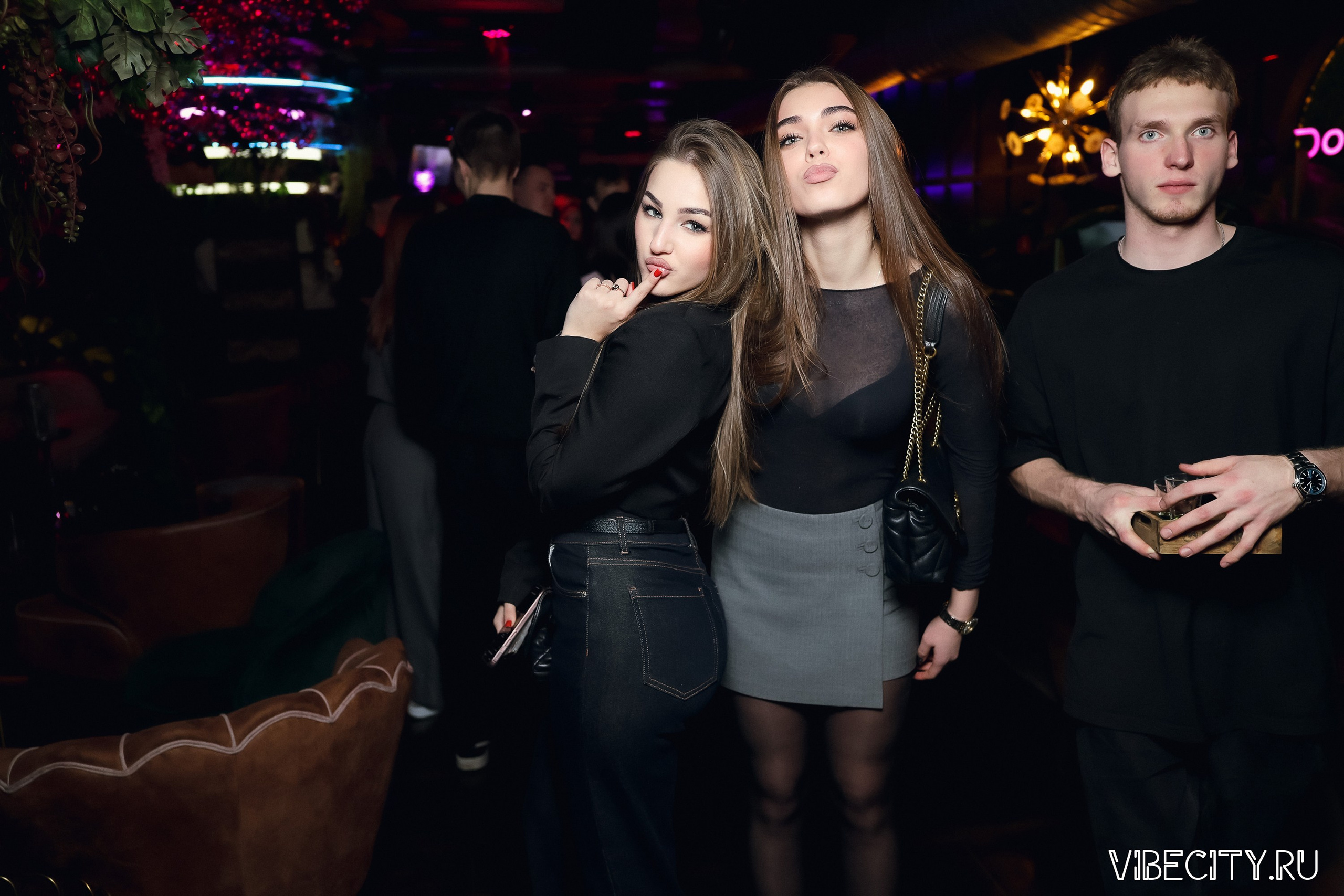 DOUBLE U. VIBECITY.RU Вайб Сити Ру Фоторепортажи Фотоотчеты Калининград