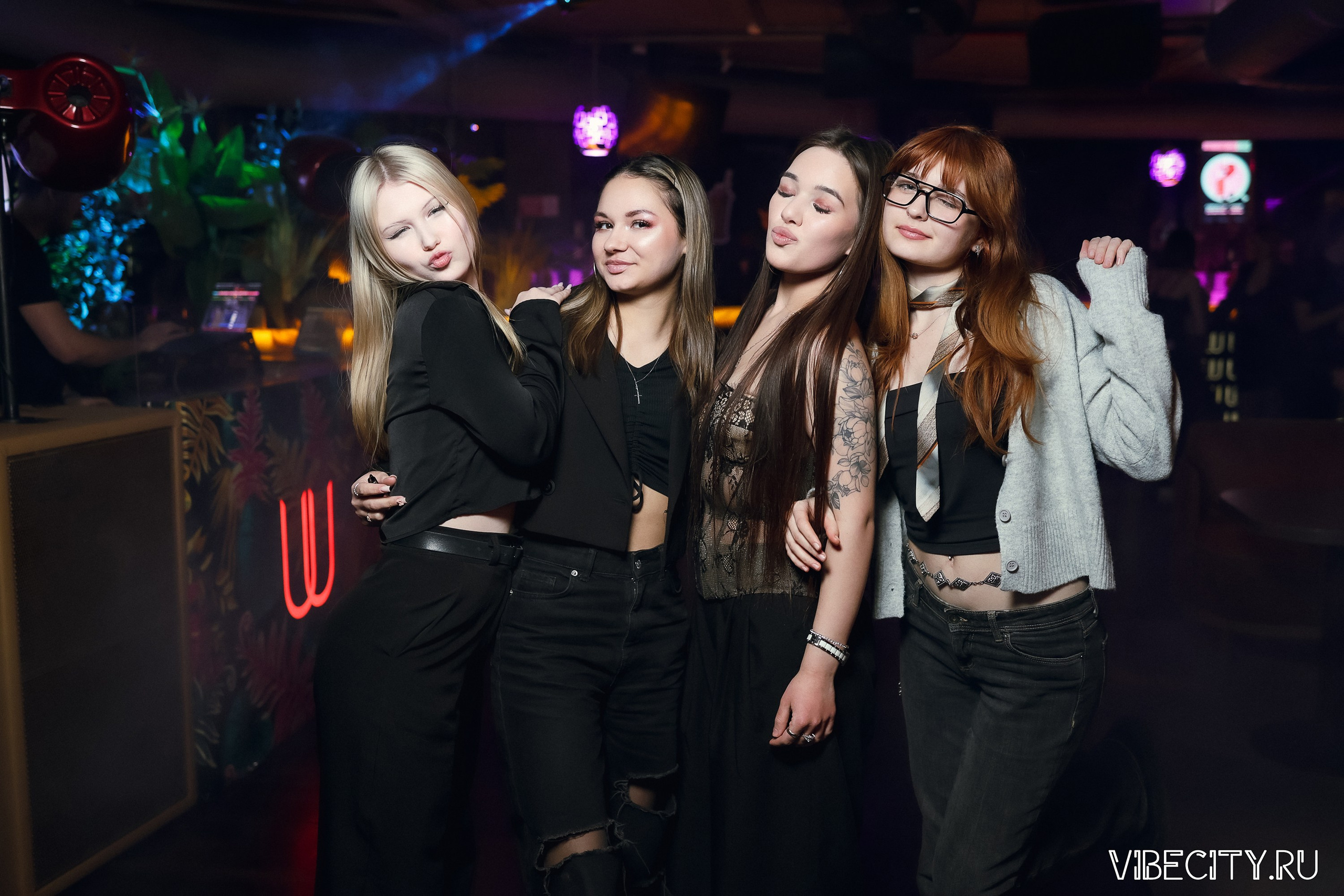 DOUBLE U. VIBECITY.RU Вайб Сити Ру Фоторепортажи Фотоотчеты Калининград