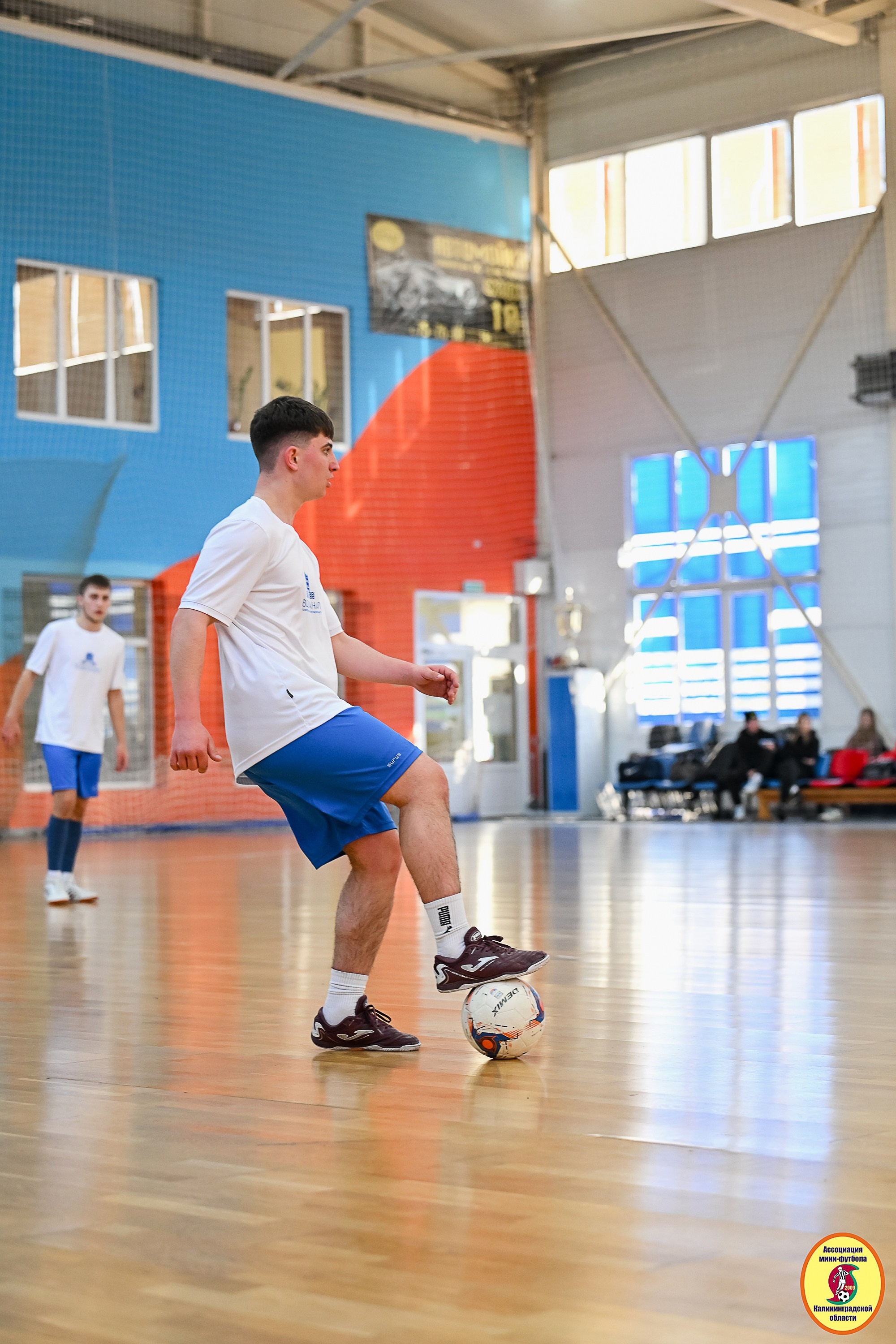 Корпоративная Бизнес Лига по футзалу — Весна 2026. VIBECITY.RU Вайб Сити Ру Фоторепортажи Фотоотчеты Калининград