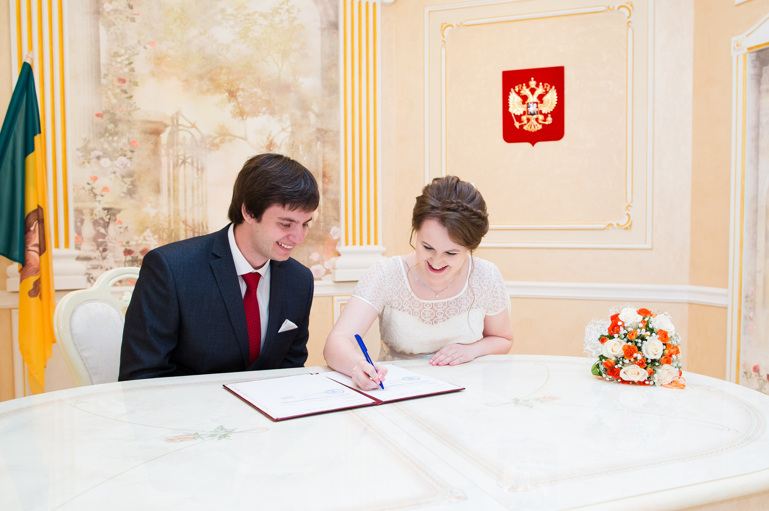 Саша и Лена. Репортажный, семейный и детский фотограф в Пензе и Заречном Арина Ермилова. Картины барельеф на заказ