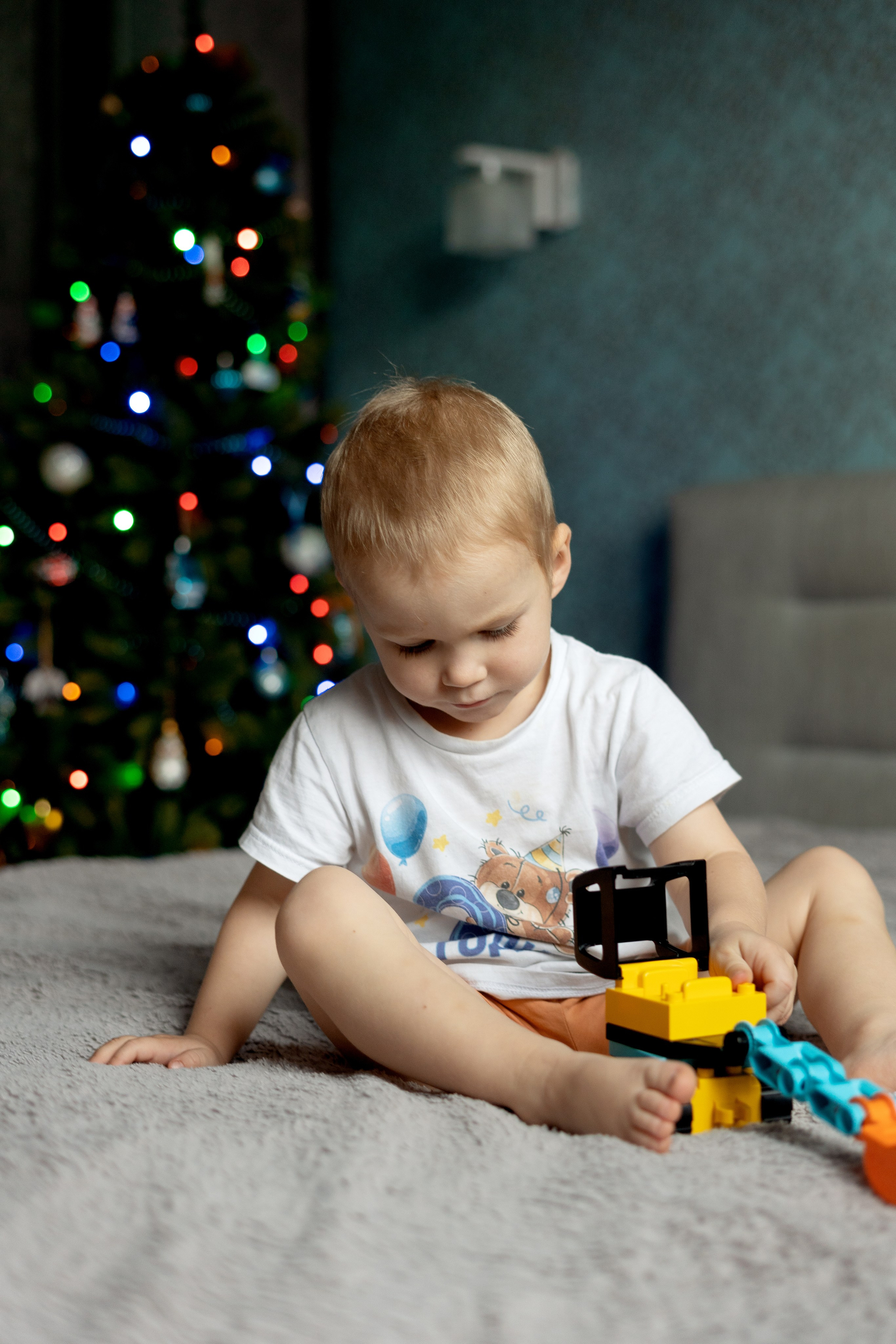 Новогодняя домашняя фотосессия (комната в квартире 14 кв.м). Семейный и детский фотограф в Москве Екатерина Офицерова