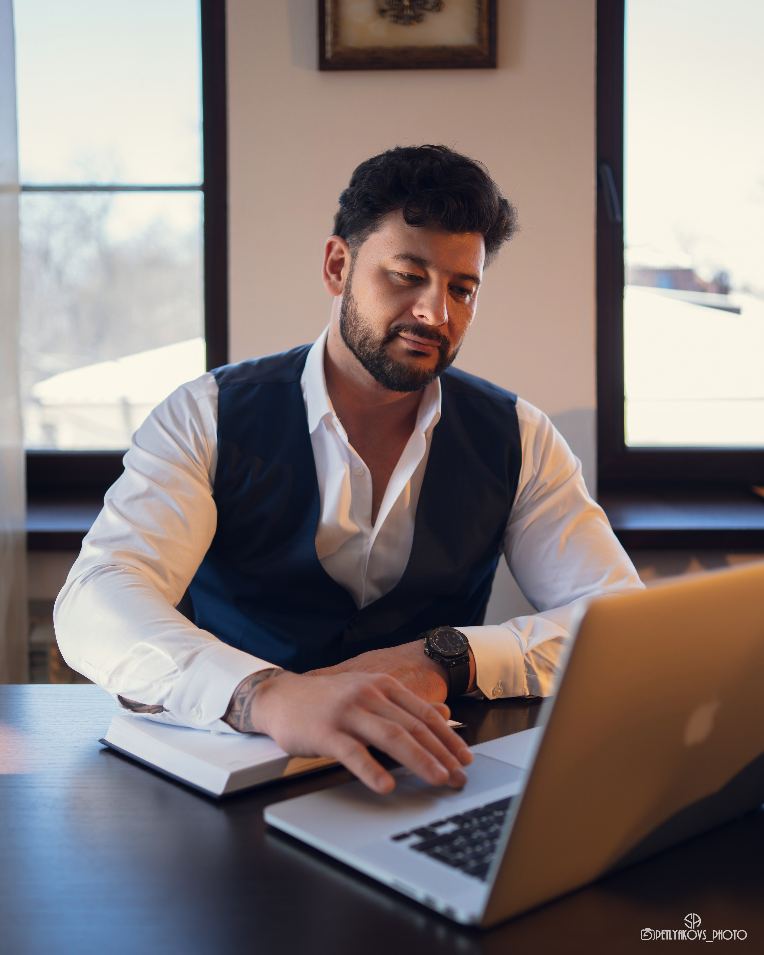 Фотосессия в деловом стиле для Романа. Фотограф, видеограф Пятигорск, Ставрополь, Ессентуки, Petlyakovs_photo