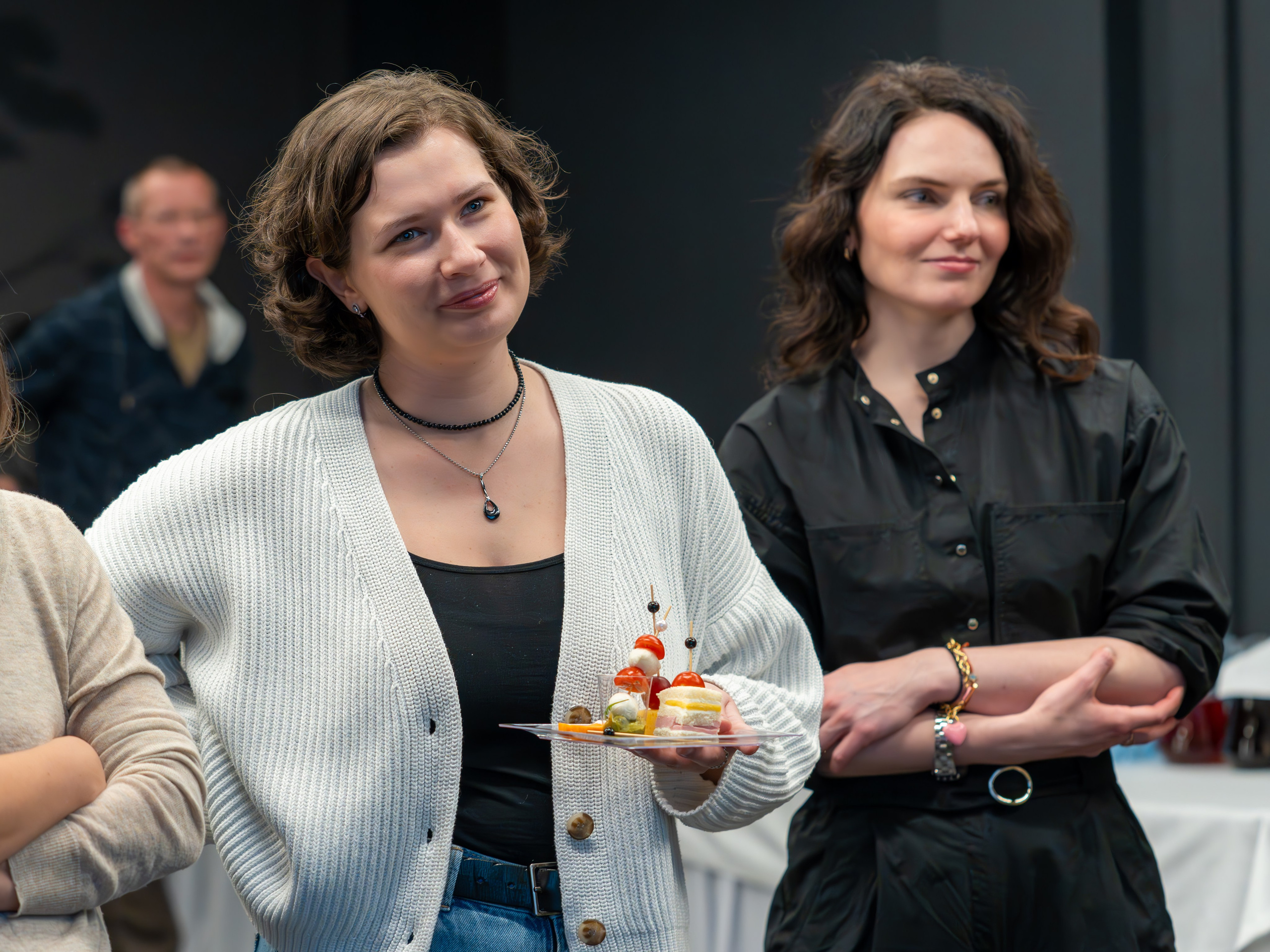 MICE мероприятие — мастер класс по акварели. Репортажный фотограф в Красной Поляне и Сочи Павлюченко Екатерина