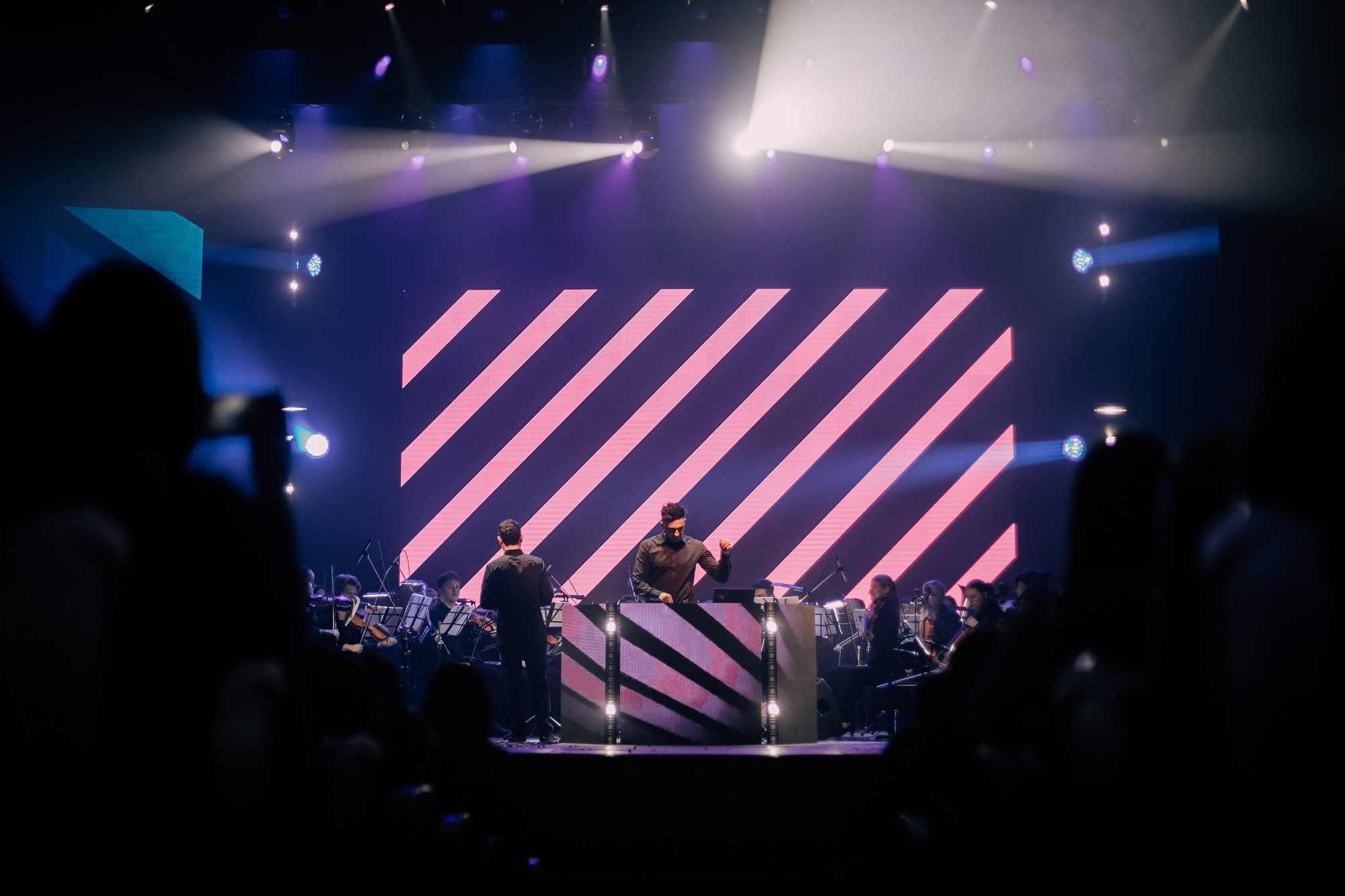 Концерт DJ Илья First. Свадебный фотограф Челябинск, Екатеринбург, Курган — Виктор Слуднов