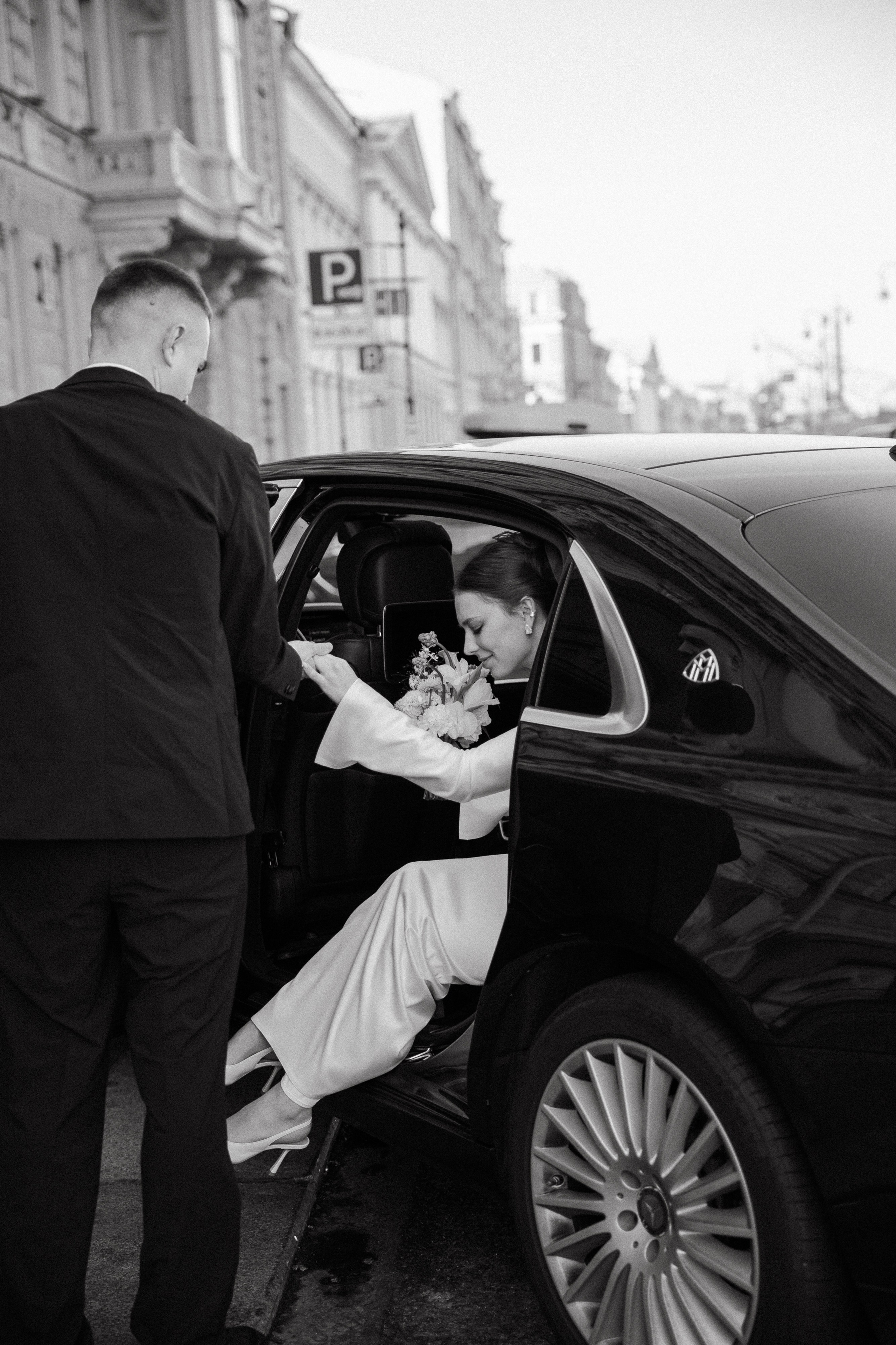 Только вдвоем под небом Петербурга. Свадебный фотограф Таня Караисаева