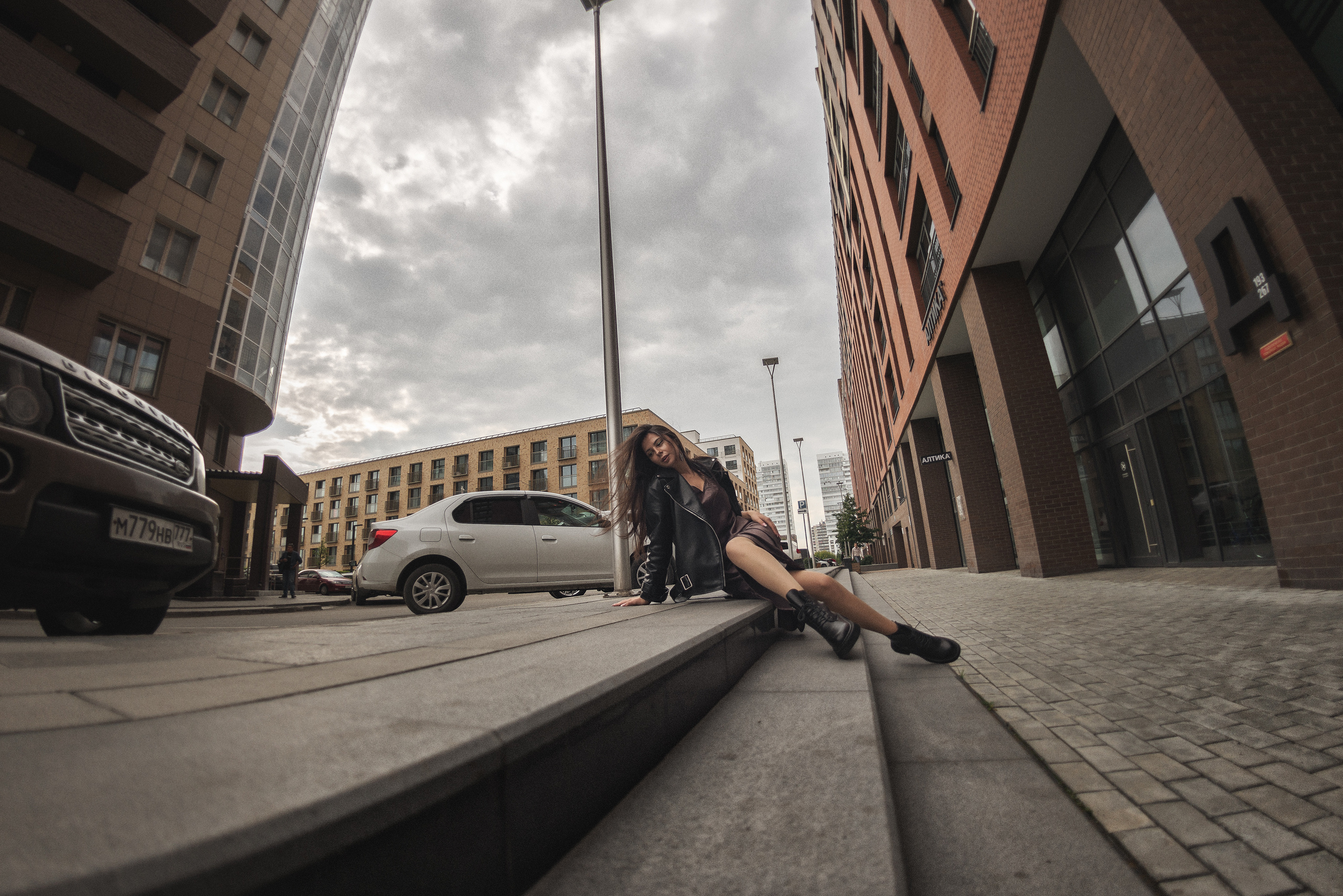 Уличная съемка. Портретный фотограф в Новосибирске Александр Головкин