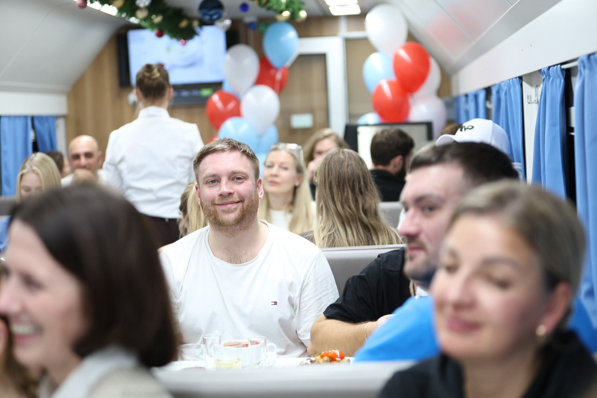 Первый рейс поезда «Аврора». Фотограф Дарья Попова