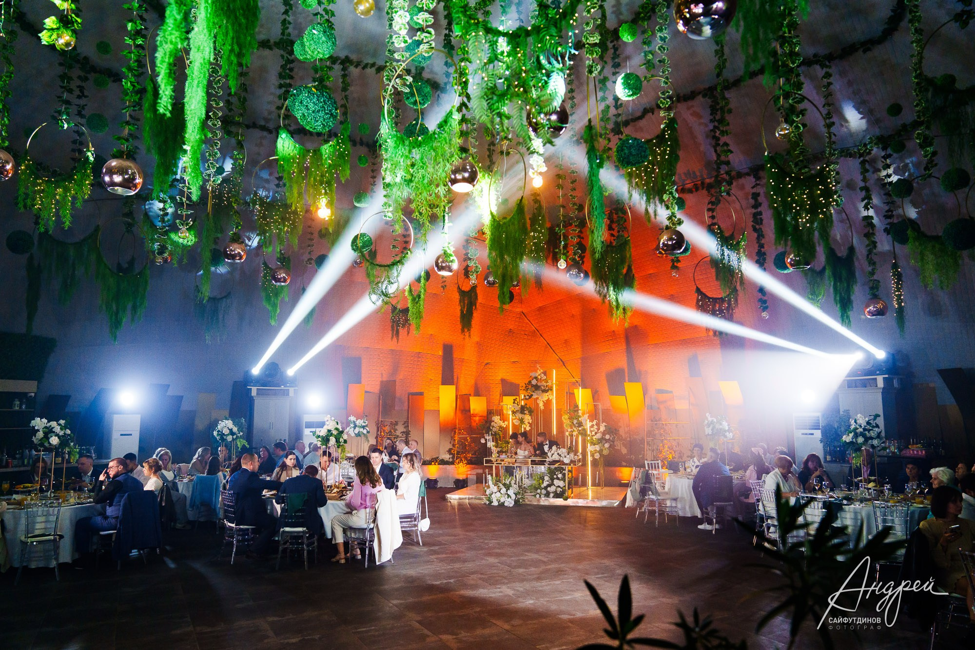 Фотоотчёт и бэкстейдж свадебной фотосессии. Свадебный и семейный фотограф в Ростове-на-Дону. Андрей Сайфутдинов