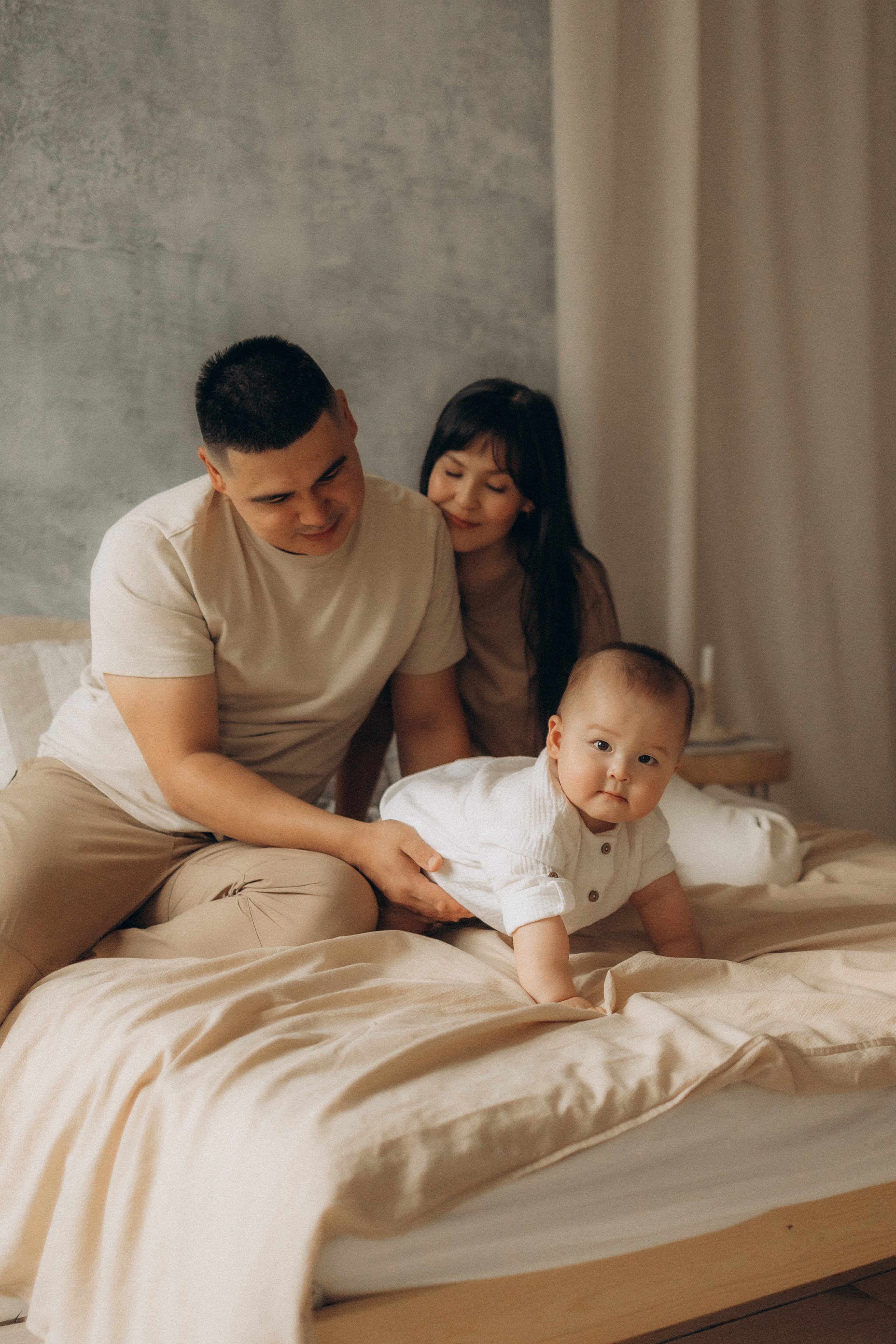 Алия: семейная в студии. Эльвира Галимьянова — семейный фотограф Екатеринбурга