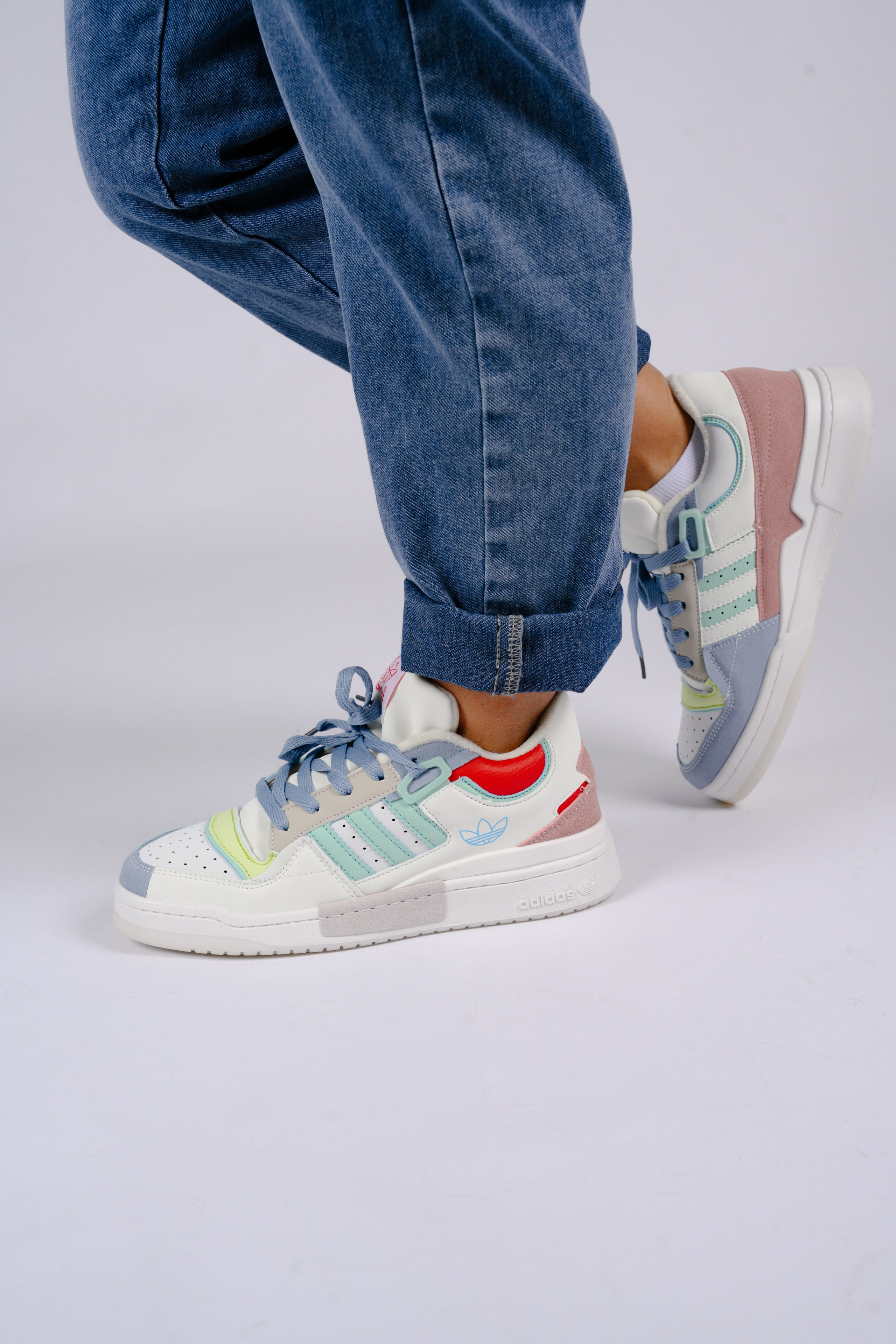 Кроссовки для wb. Фотограф в Красноярске