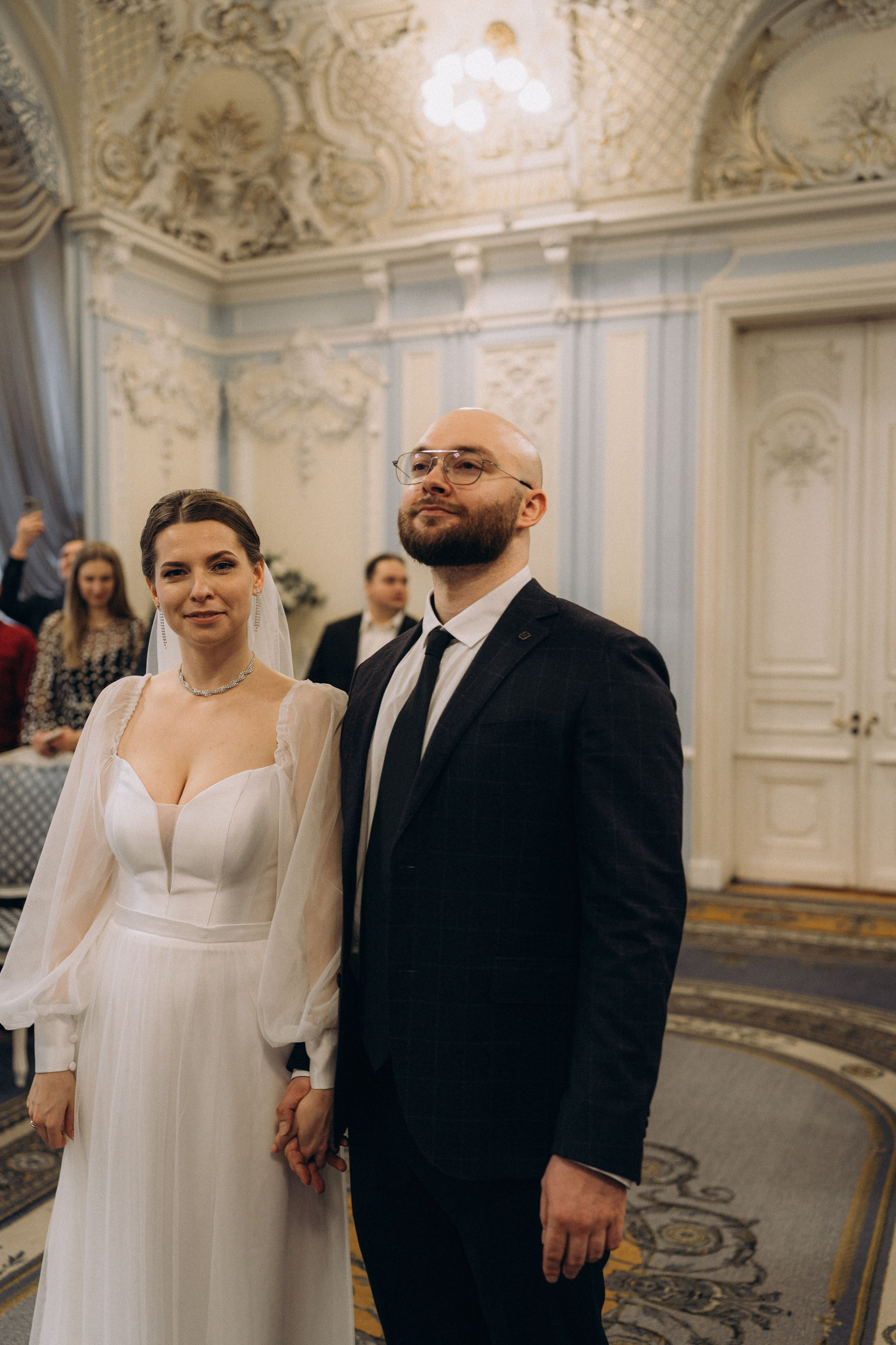 СВАДЕБНАЯ СЬЕМКА ВО ВТОРОМ ДВОРЦЕ (ДЕКАБРЬ) ТАКЖЕ СЬЕМКА В СТУДИИ НА ЧЕРНЫШЕВСКОЙ. Профессиональный фотограф, Санкт-Петербург — Виктория Богомолова