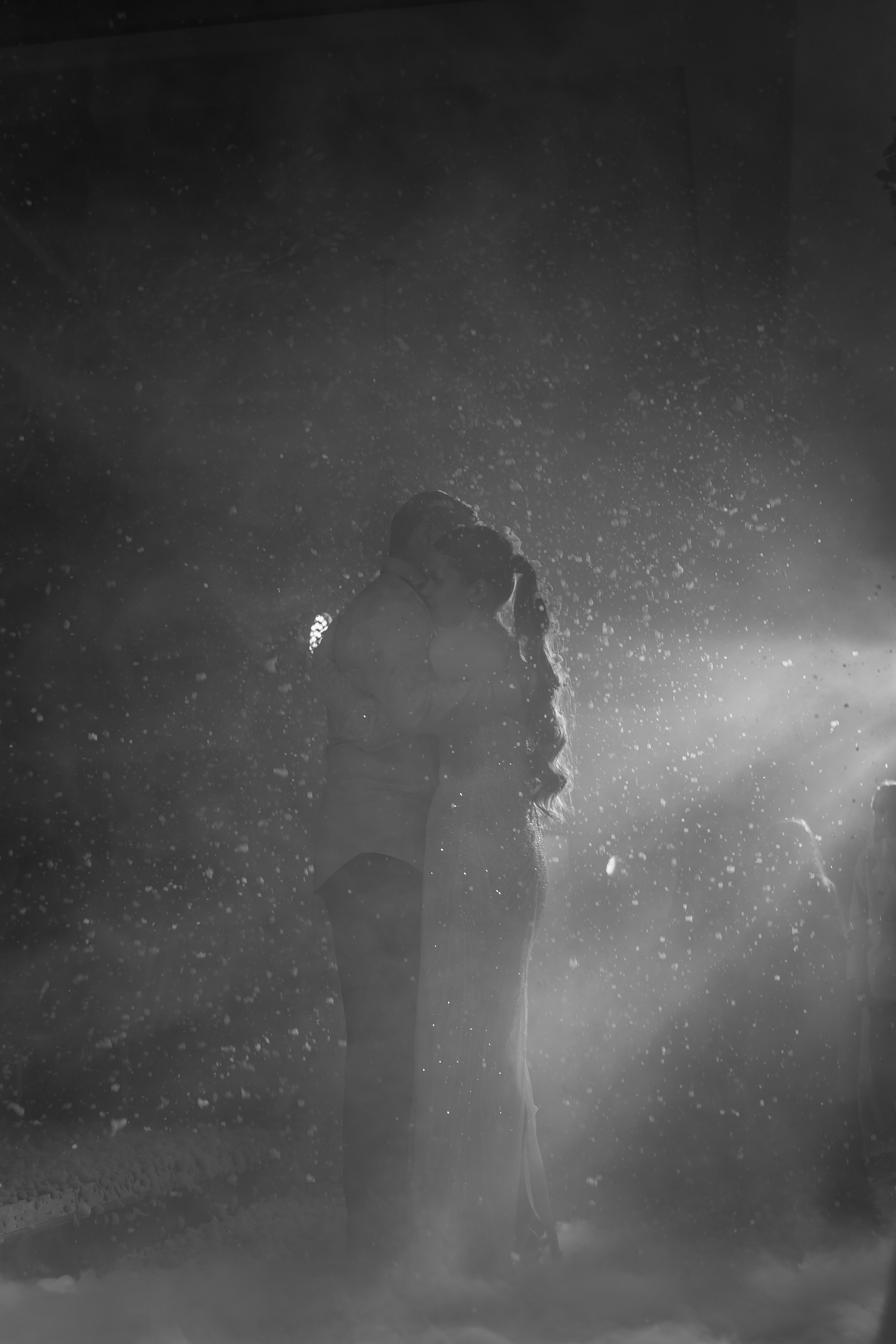 ТАНЕЦ С ПАПОЙ СВАДЕБНМ БАНКЕТЕ (СНЯТО В СИБИРЕ В НИЖНЕВАРТОВСКЕ). Профессиональный фотограф, Санкт-Петербург — Виктория Богомолова