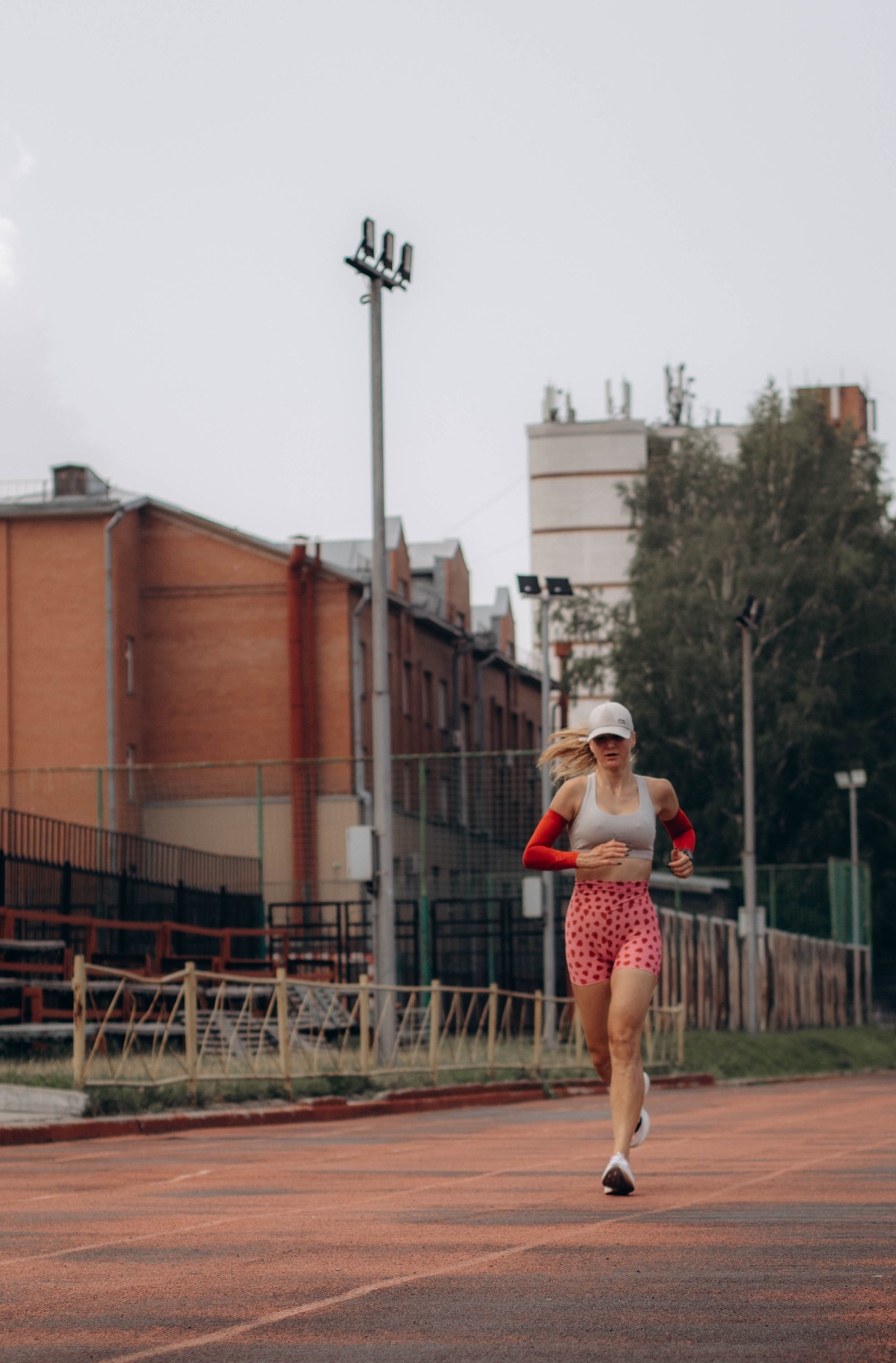 Фитнес Гонка CROSSBOXKONTORA Старт ЖЖ. VLADA KACHANINA. Беговой фотограф видеограф
