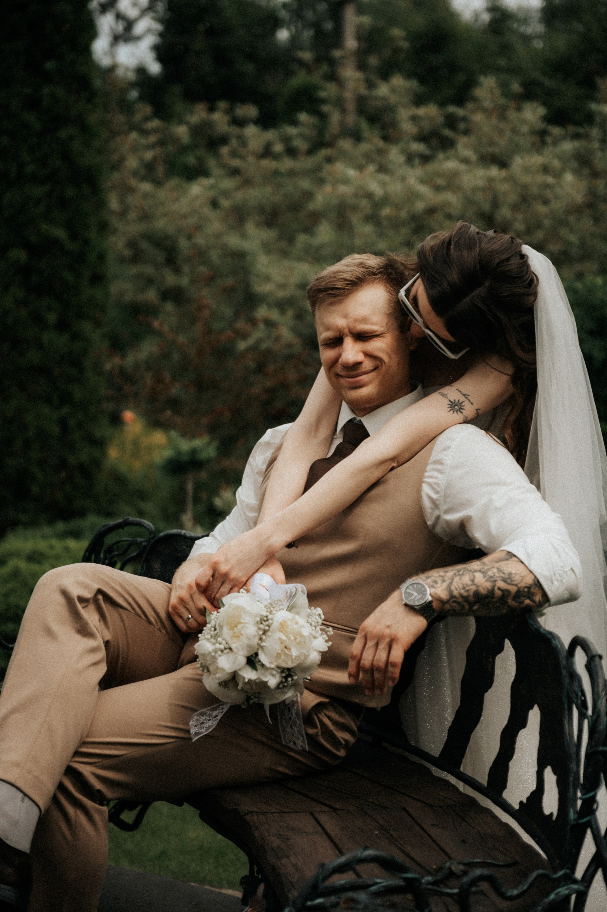 Свадебные фотографии. Фотограф в Барнауле Дарья Бутурлакина. Люби.Цени.Касайся