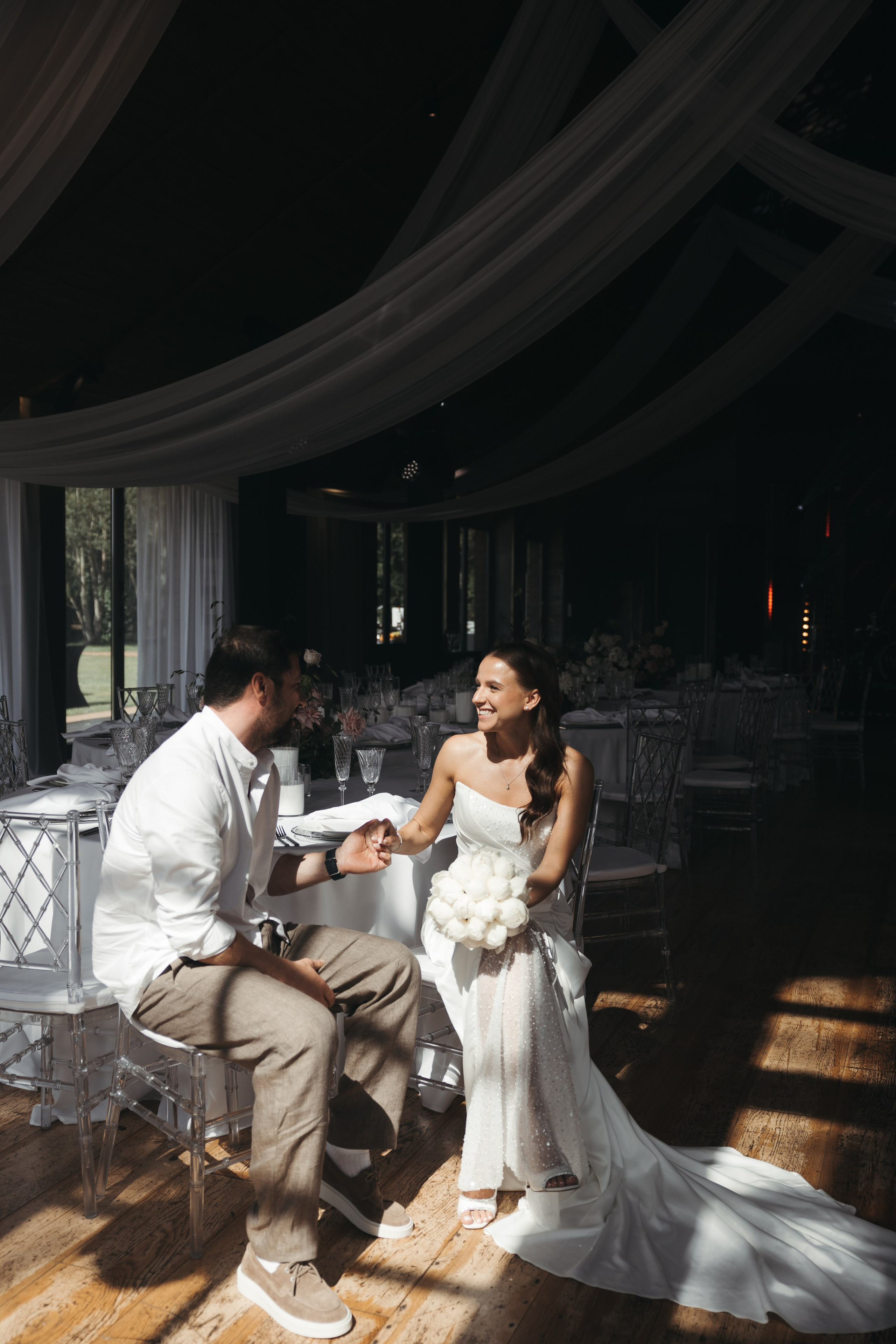 Свадебная съемка в Яхт-клубе SkyRiver, свадебная съемка в Яхт-клубе Скай Ривер. Свадебный фотограф Москва Анастасия Храмова