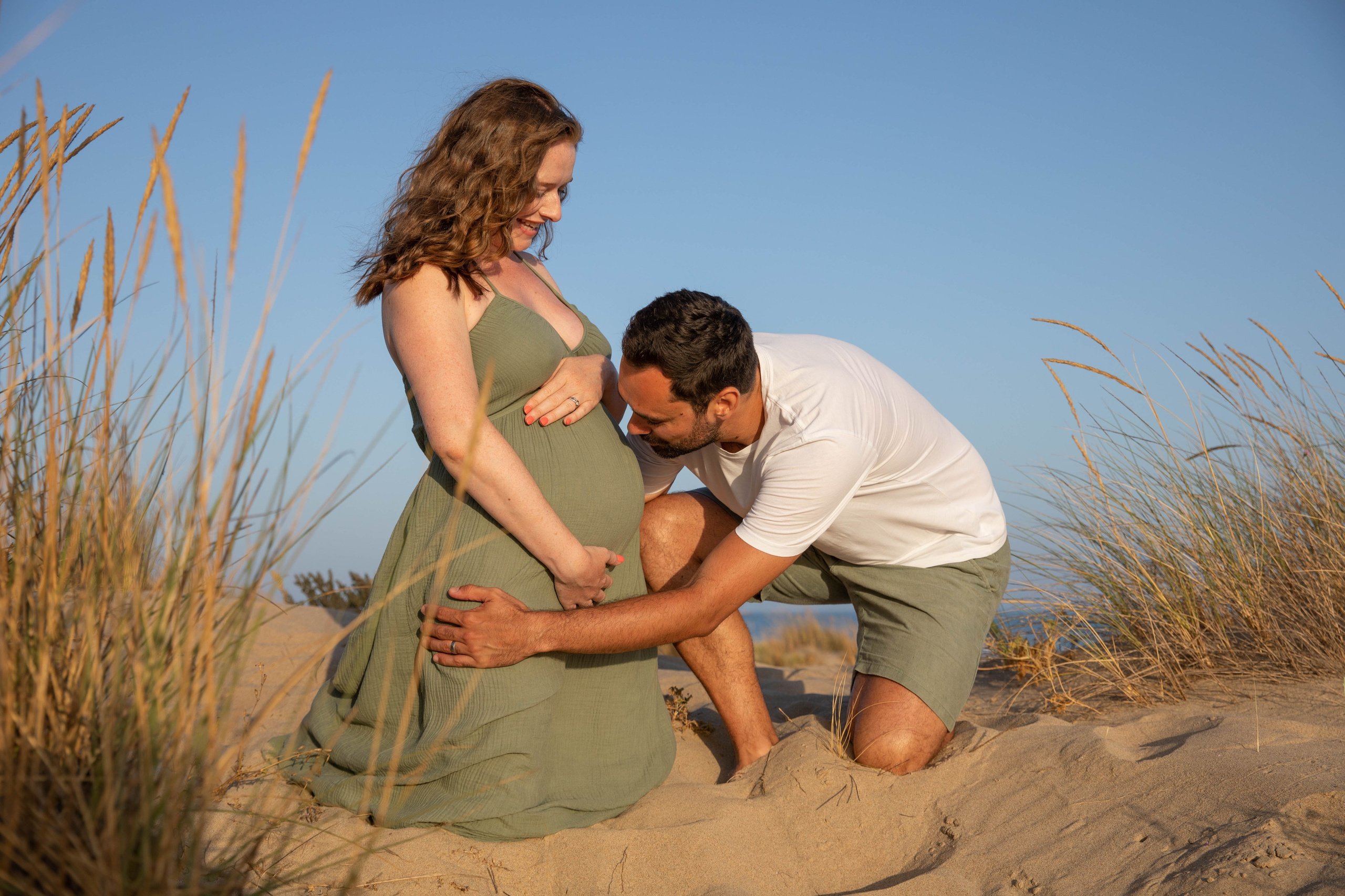 An Ocean of Love and Anticipation. Professional Photographer in Portugal. Oksana Lomnova