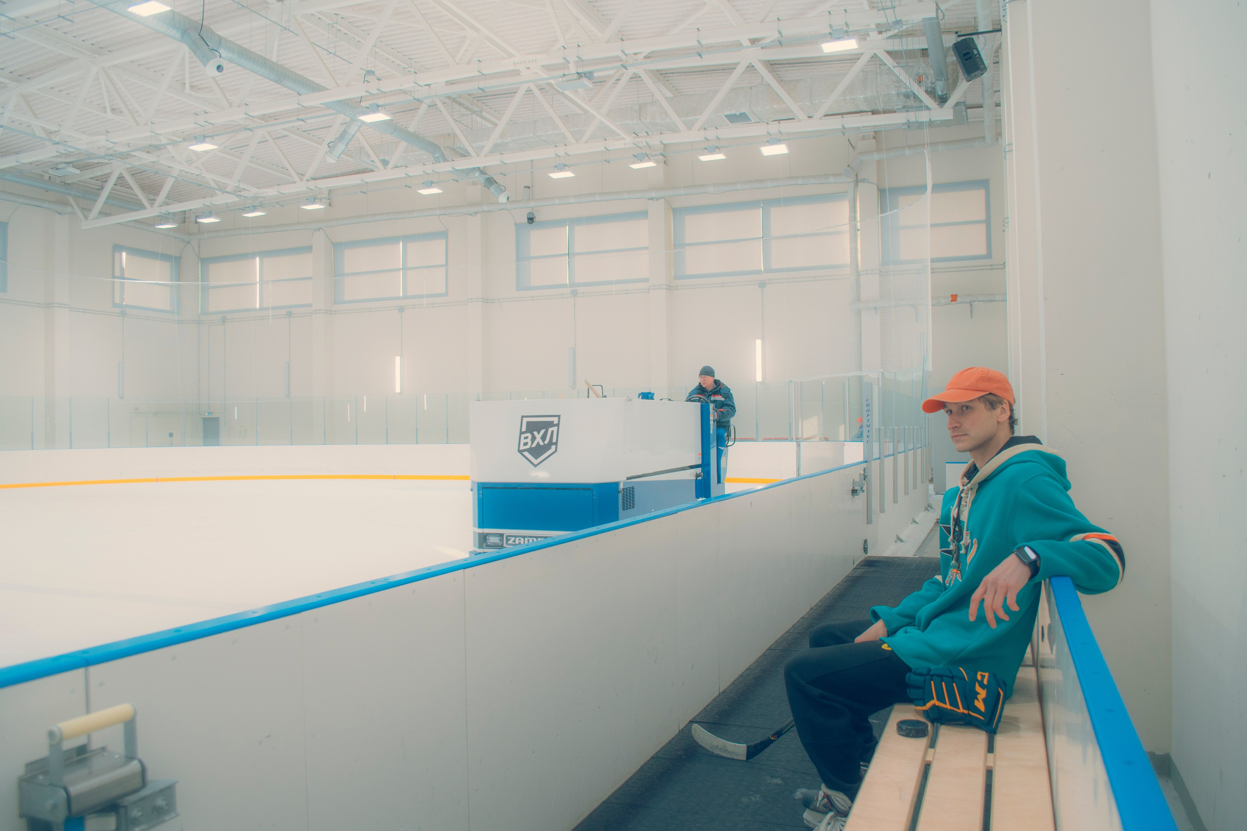 Мужская фотосессия в ледовом дворце в Самаре