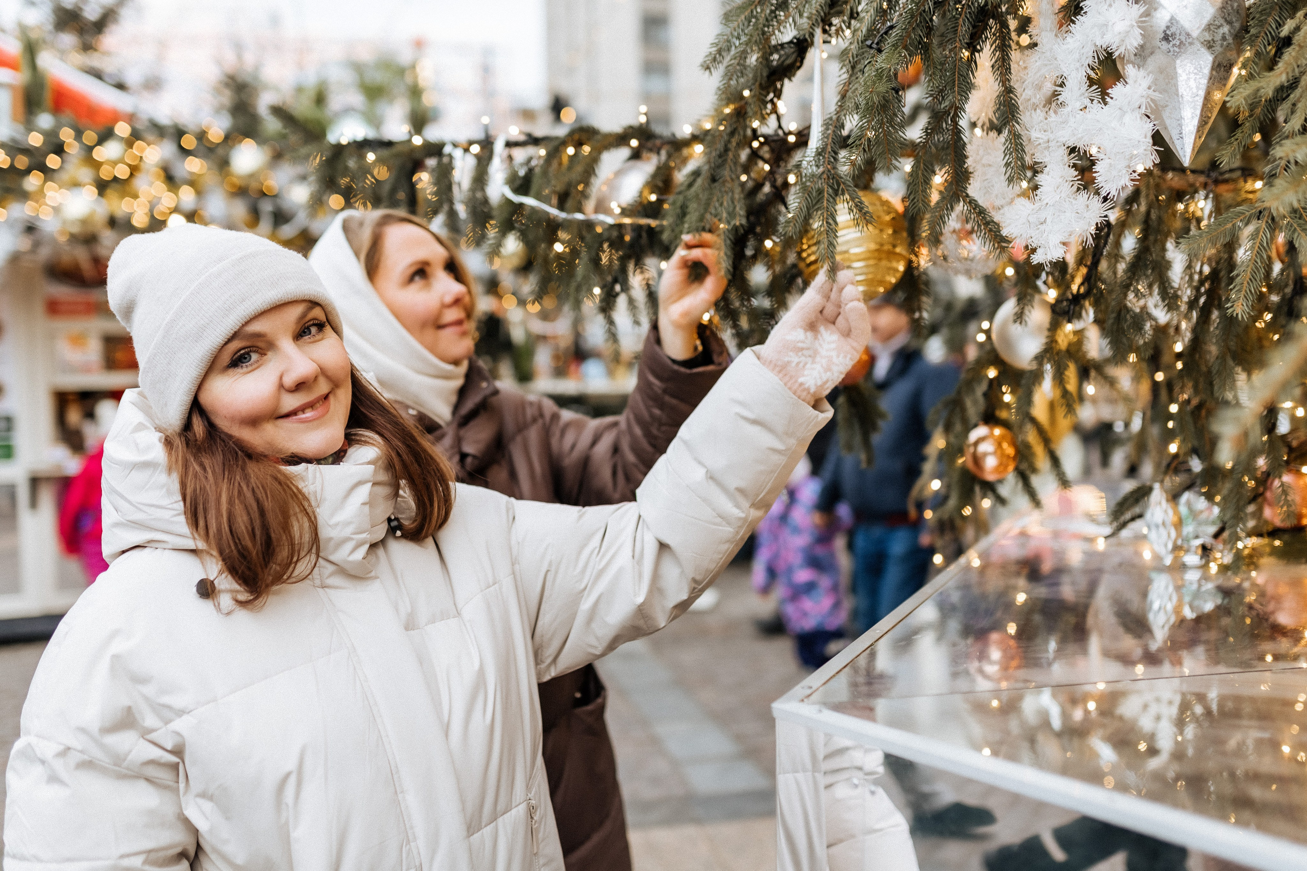 Новогодняя прогулка, ГУМ-ярмарка. Ира и Маша!. Профессиональный фотограф, Москва |Видное Елена Елизарова