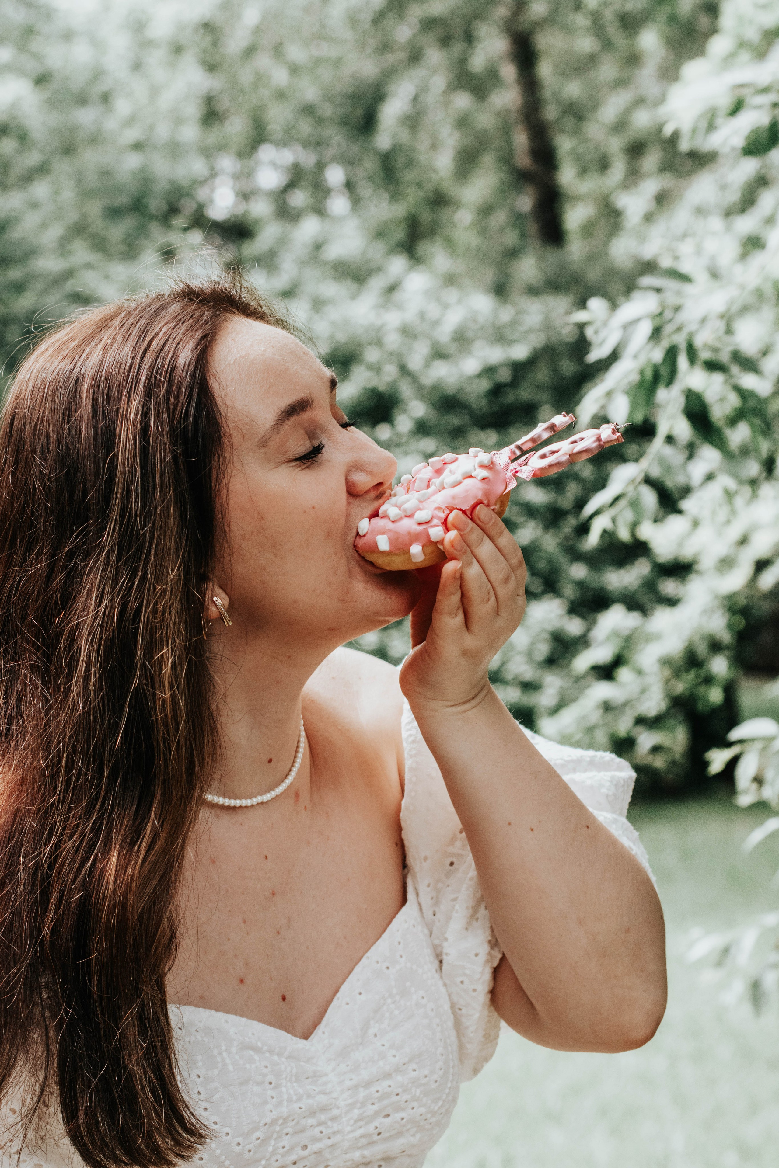 А в городе лето