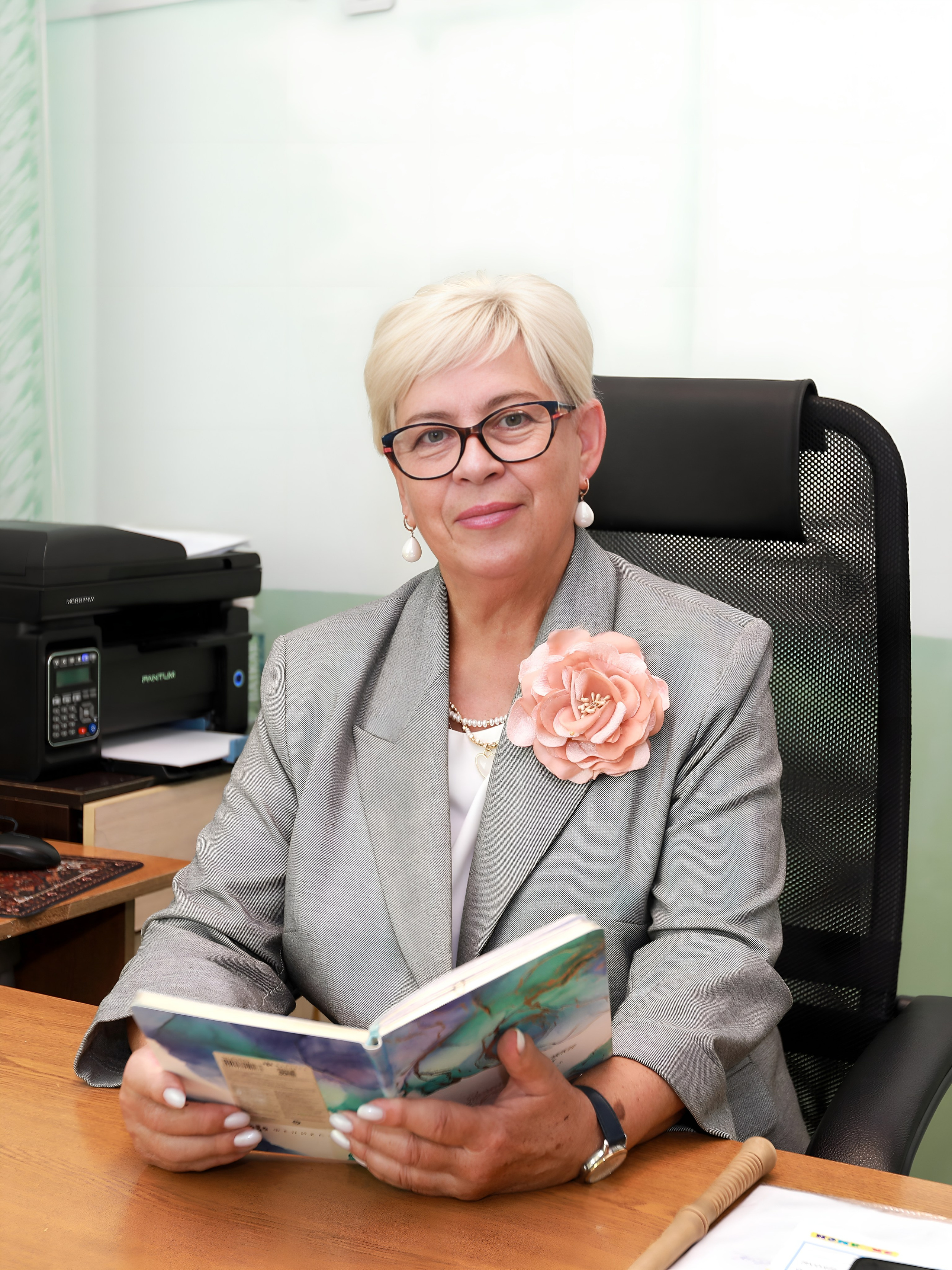 1 СЕНТЯБРЯ. Medlori fotobook Выпускные альбомы в Липецке Лариса Медведева