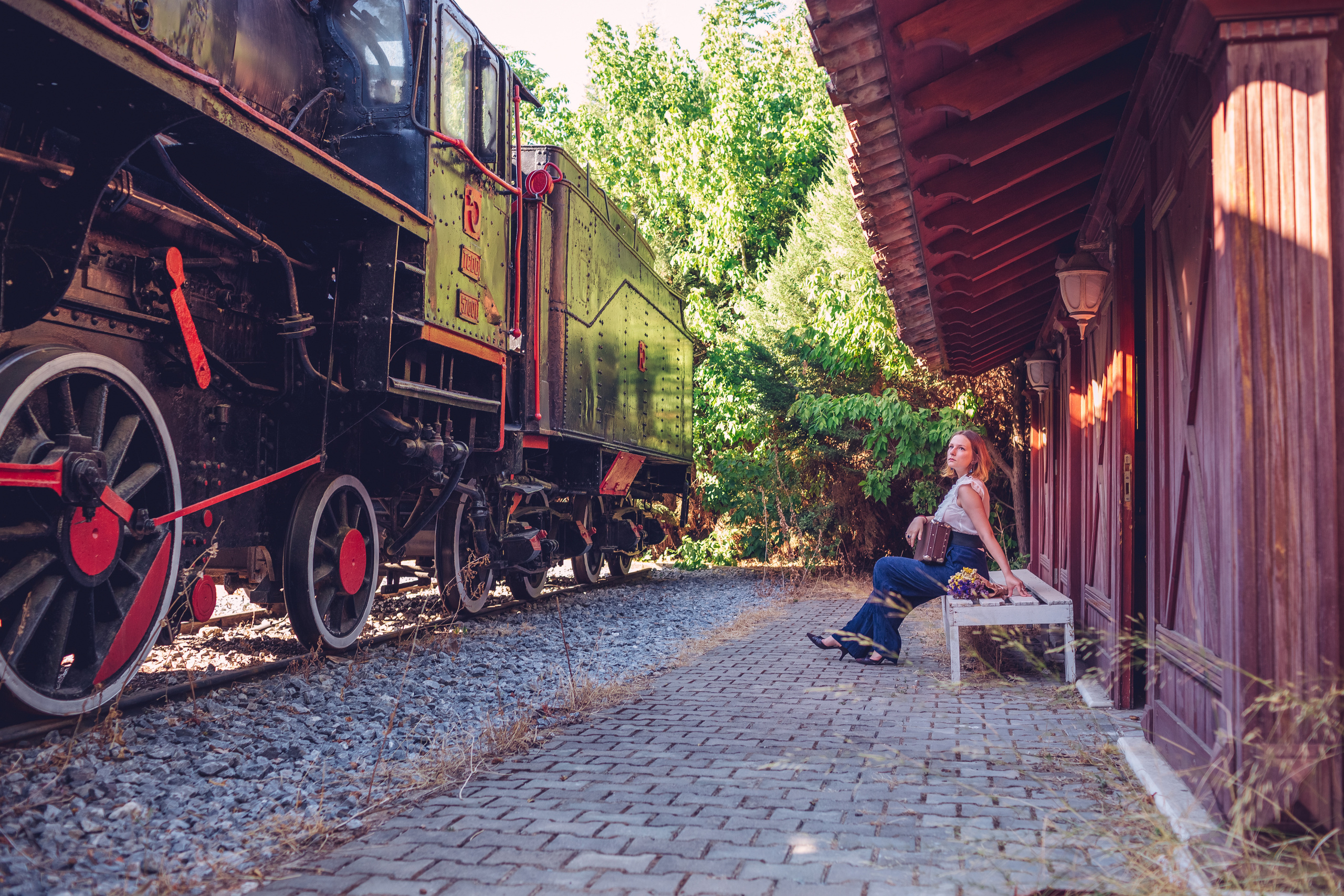 Themed Photo Shoot Travel