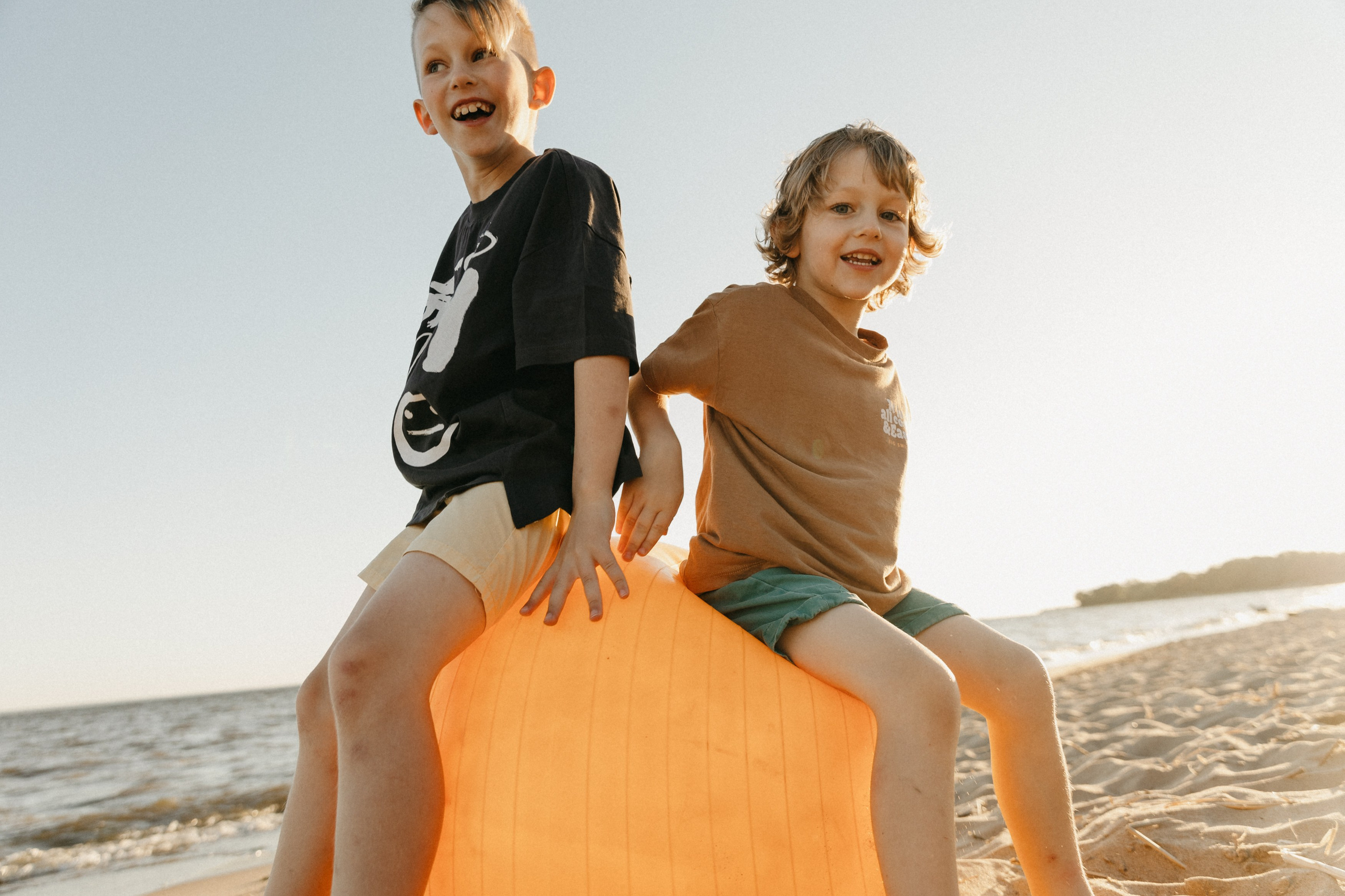 Арина, Миша, Тима, Сема. Главная