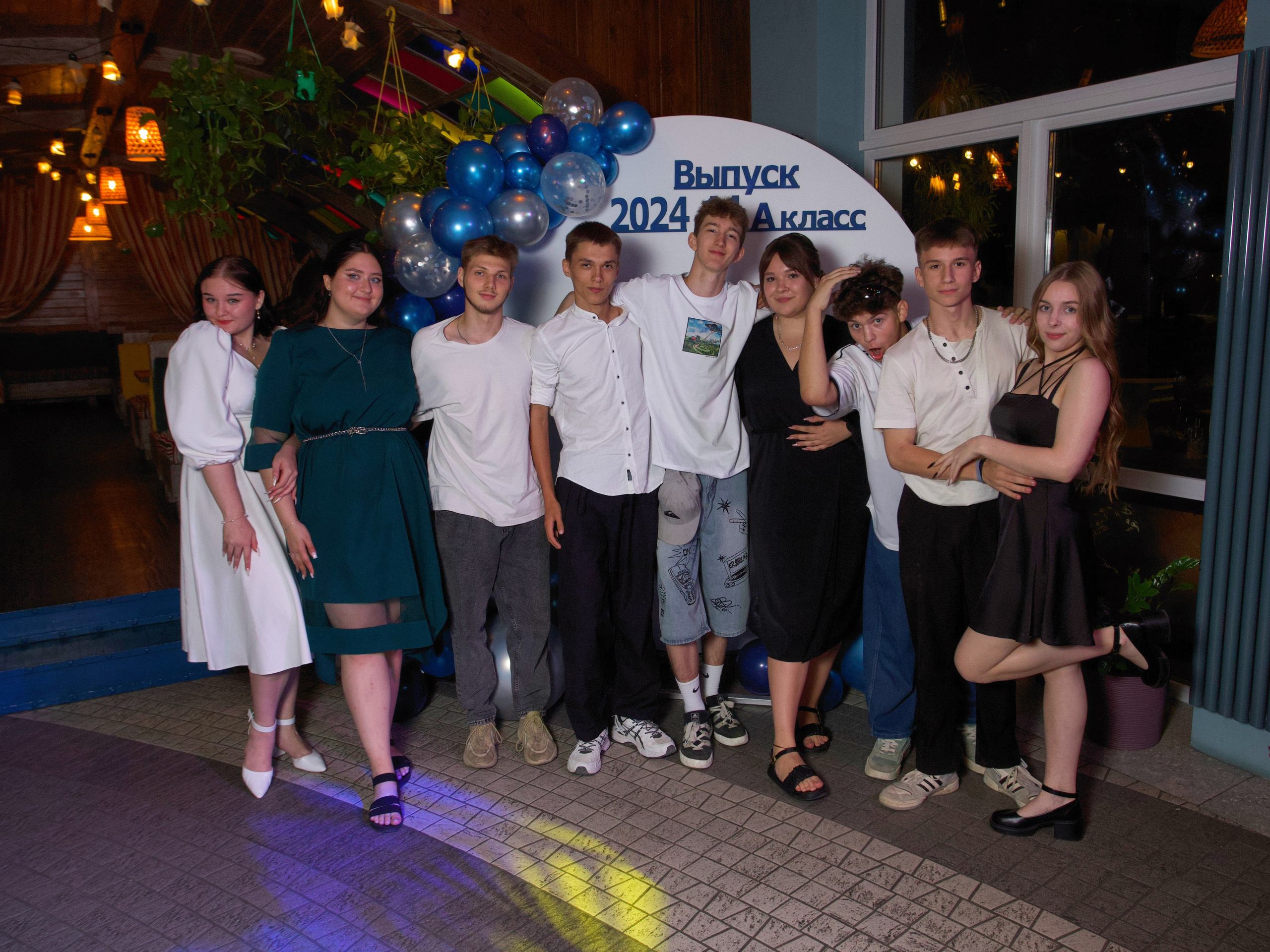 ВЫПУСКНОЙ «КОКОМО» 27.06.24. Репортажный фотограф Анапа