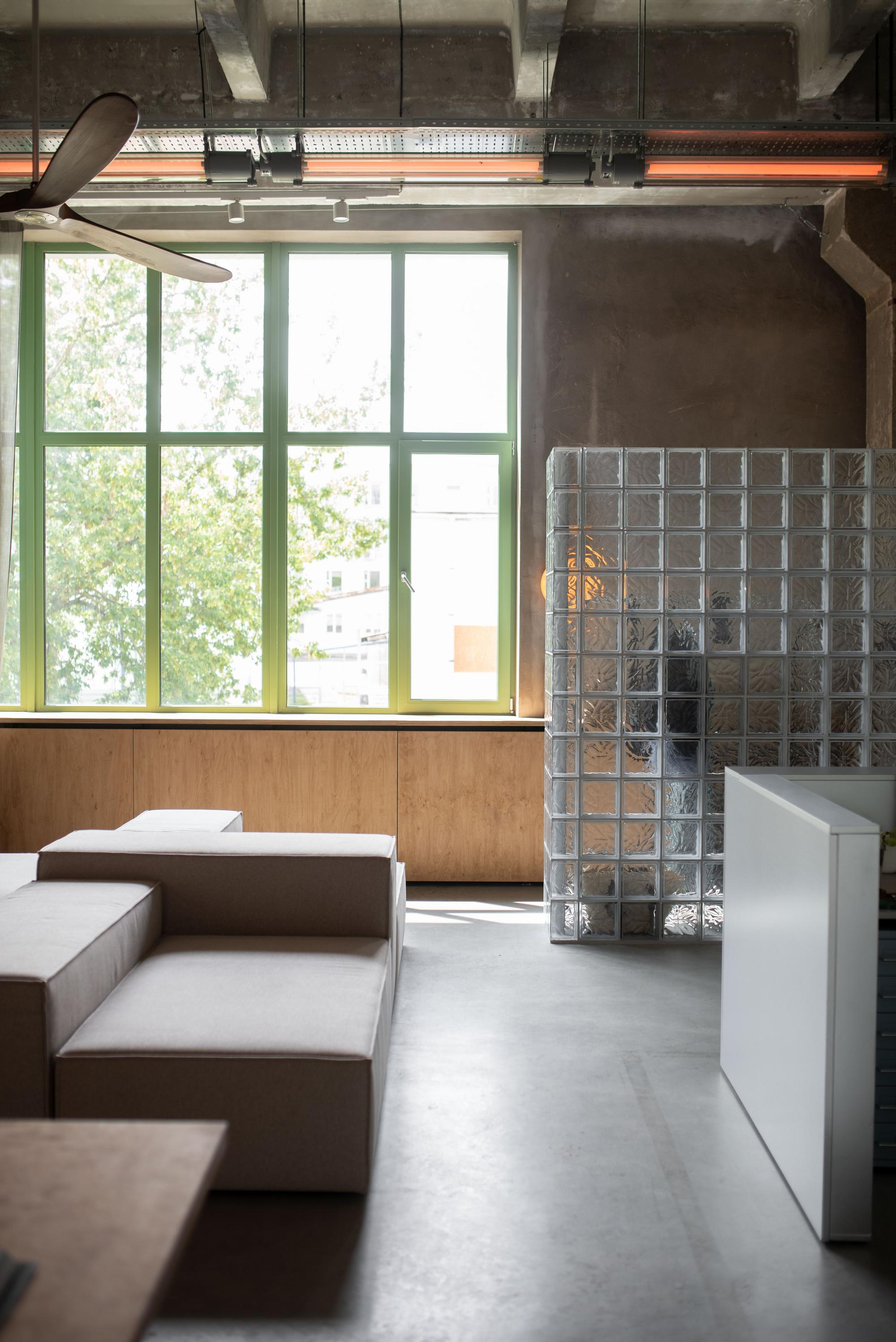 Фотостудия Light Studio. Фотограф в Минске Людмила Дутко