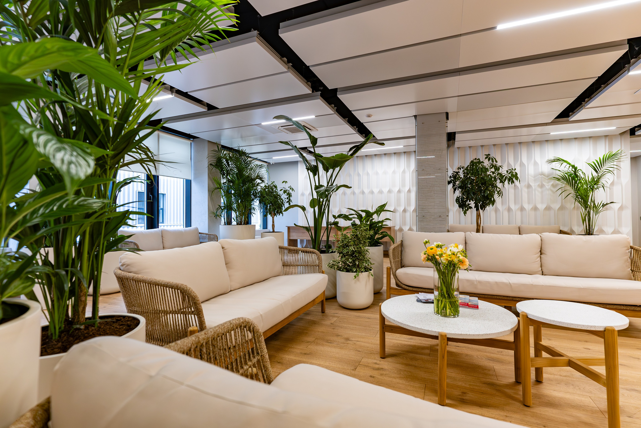 Индустриальный парк — озеленение. KUSTOV PRODUCTION — профессиональная фотосъёмка в Москве