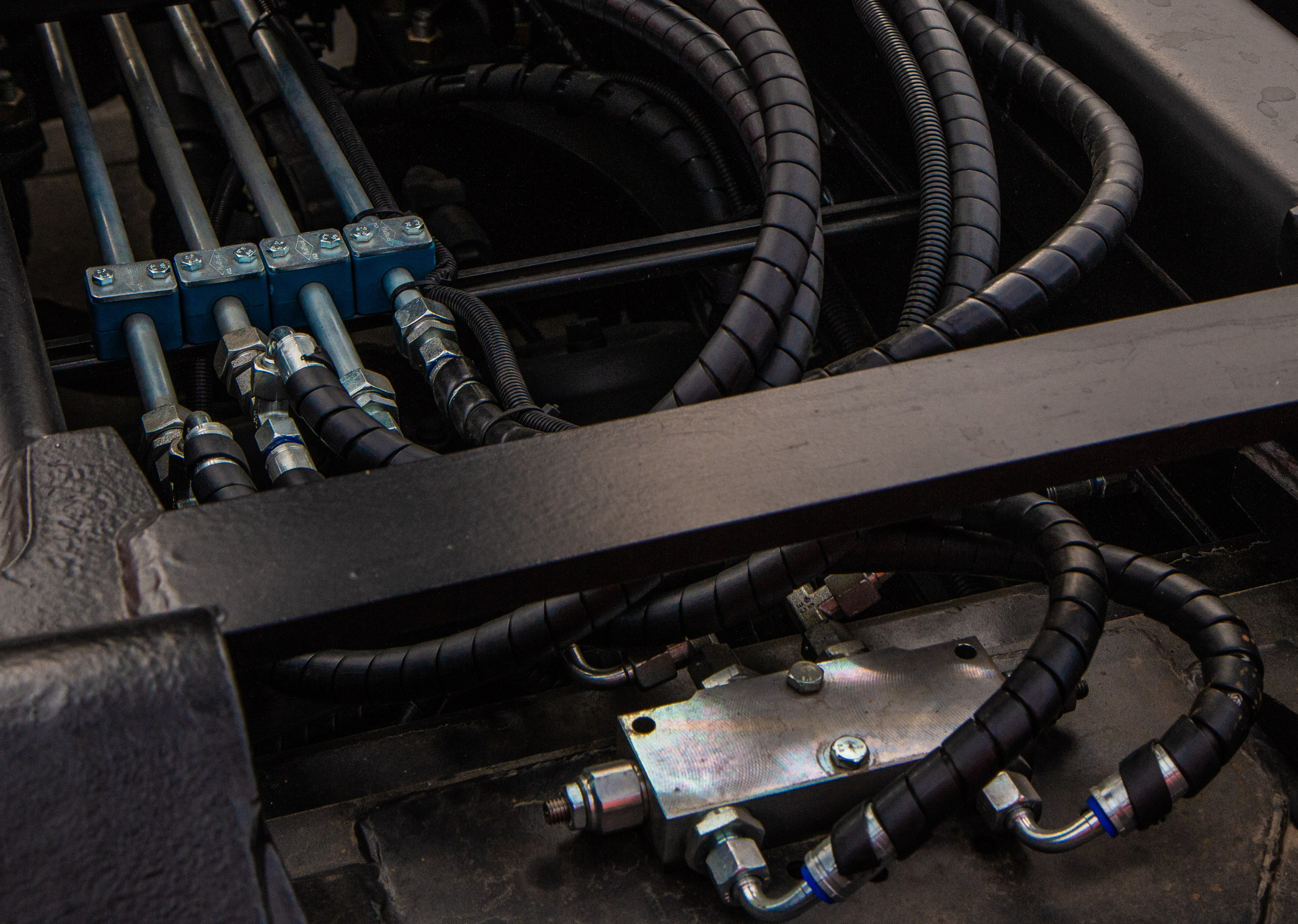 Трейд Актив Ресурс — ломовозы. Предметный и репортажный фотограф Алексей Кротов