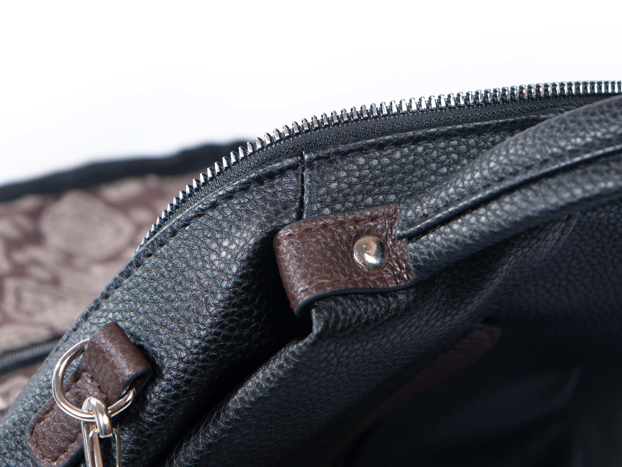 Фотосъёмка для маркетплейсов. Предметный и репортажный фотограф Алексей Кротов