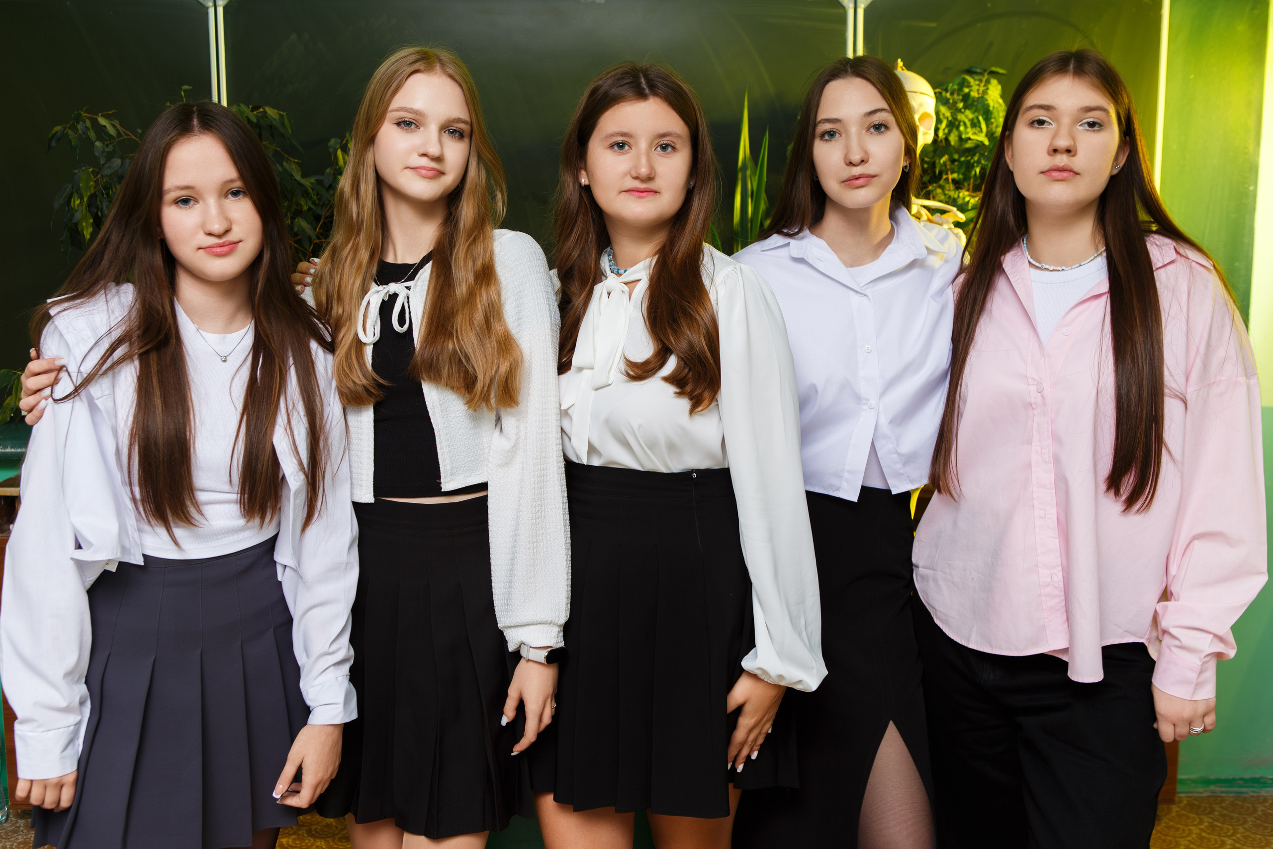 Групповая Фотосессия в Классе для Учеников 9 Классов | Твой Альбом Мценск. ТВОЙ АЛЬБОМ / ТВОИ ПРАВИЛА