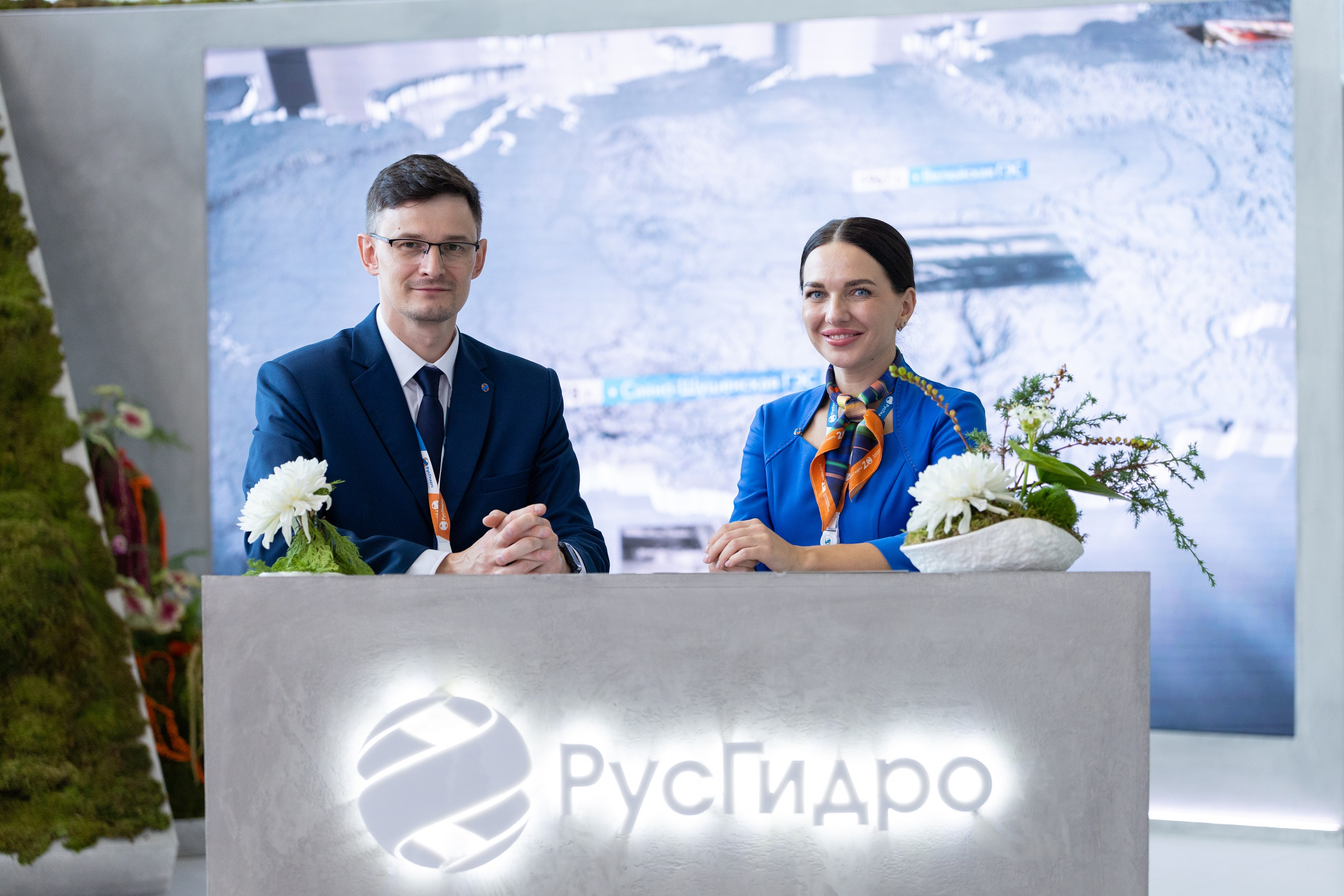 ВЭФ 2025. Олег Катакинов| Репортажный фотограф в городе у моря (Владивосток)