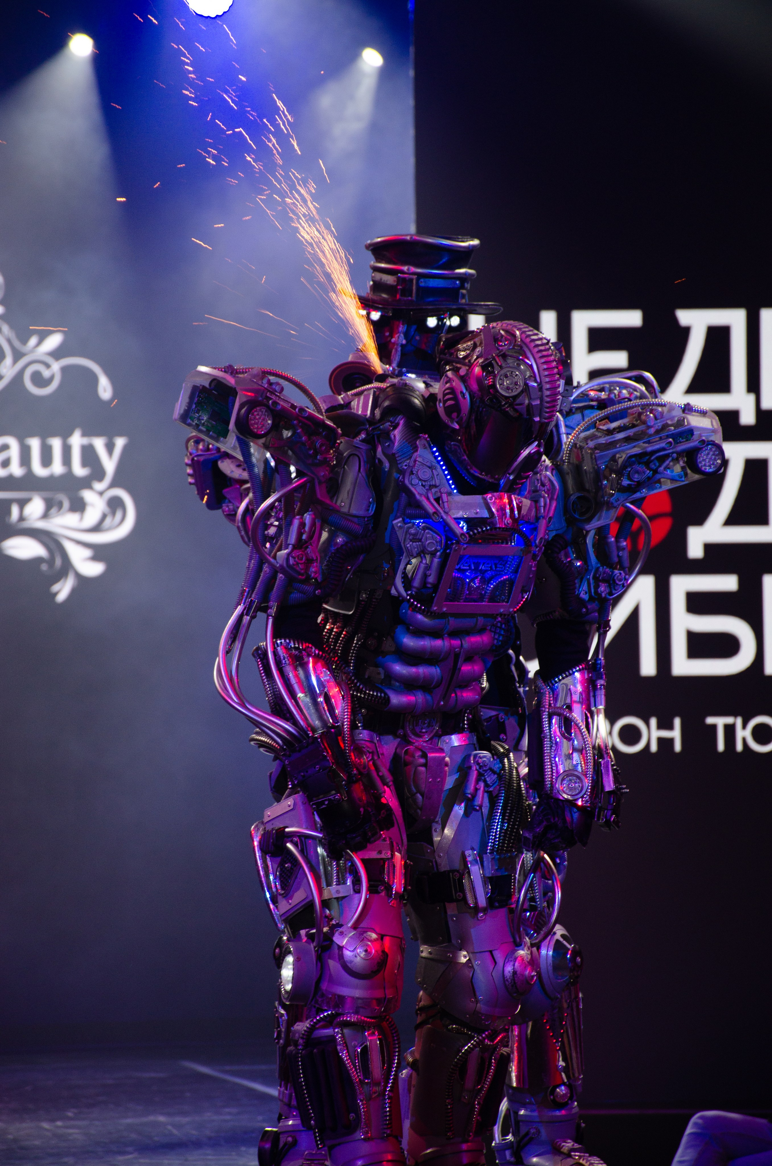 Неделя Моды Сибирь. Фотограф Универсал в Новосибирске