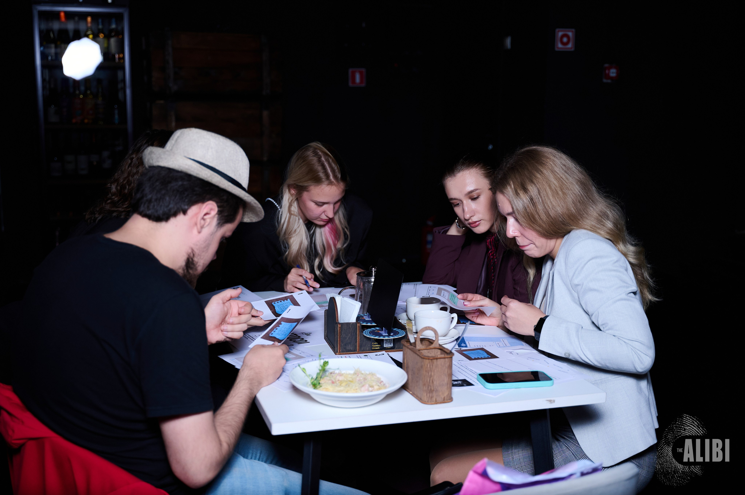 Квиз ALIBI. Фотограф Универсал в Новосибирске