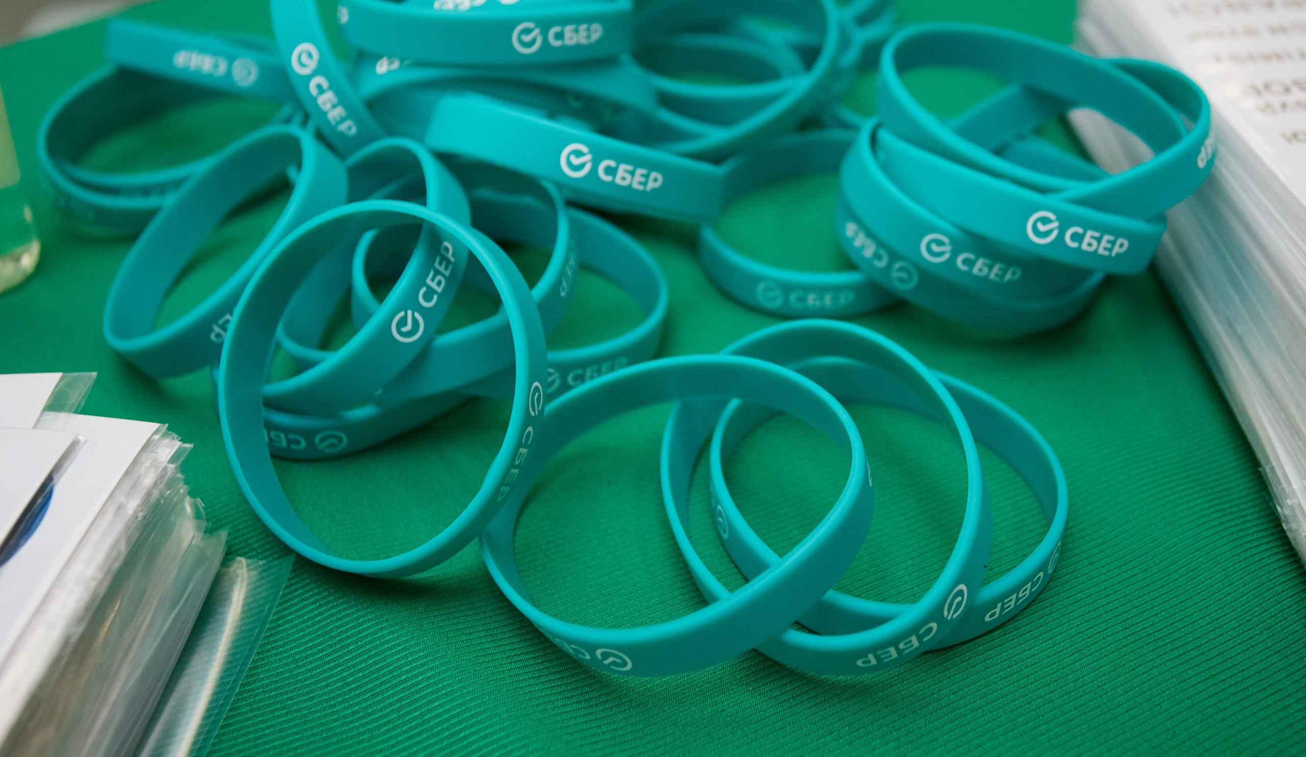 Сбербанк (акция). Репортажный Фотограф