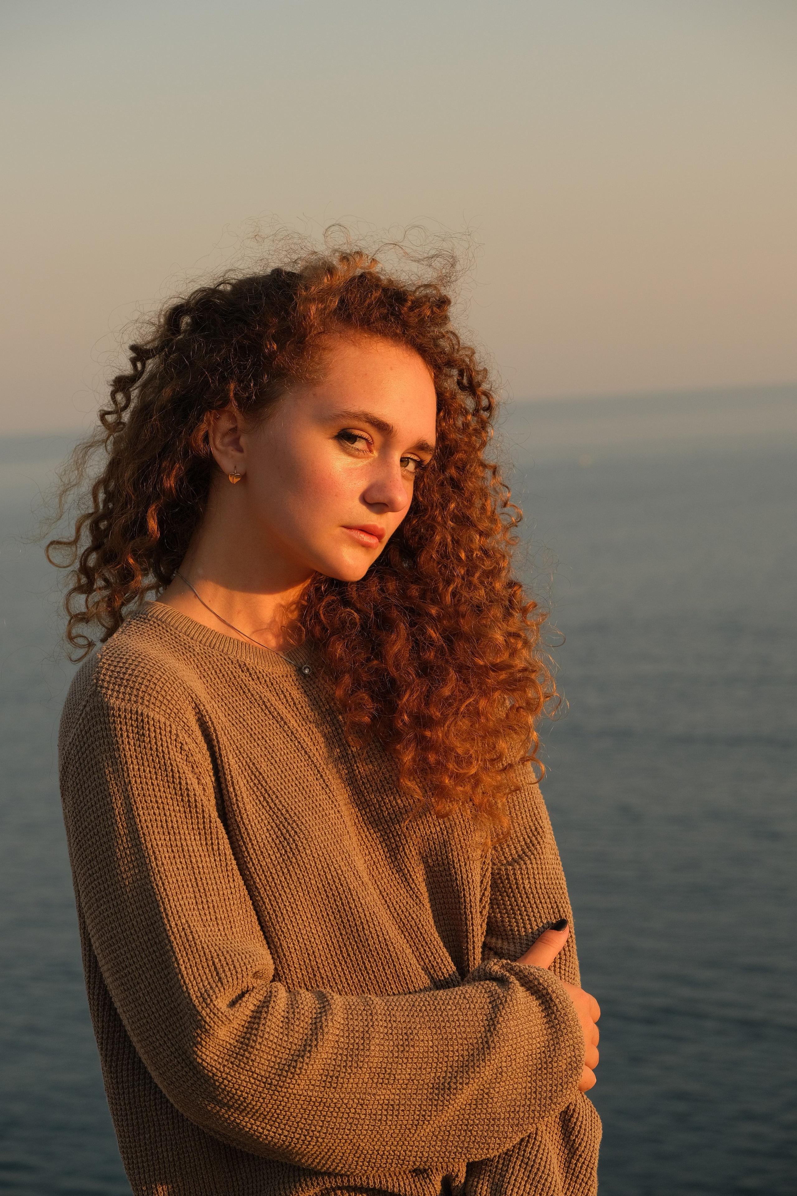 Портретная фотосессия Киры в Балаклаве, Крепость Чембало. Профессиональная фотосъемка в Крыму. Натуральные эмоции и живые кадры. Забронируйте дату прямо сейчас!