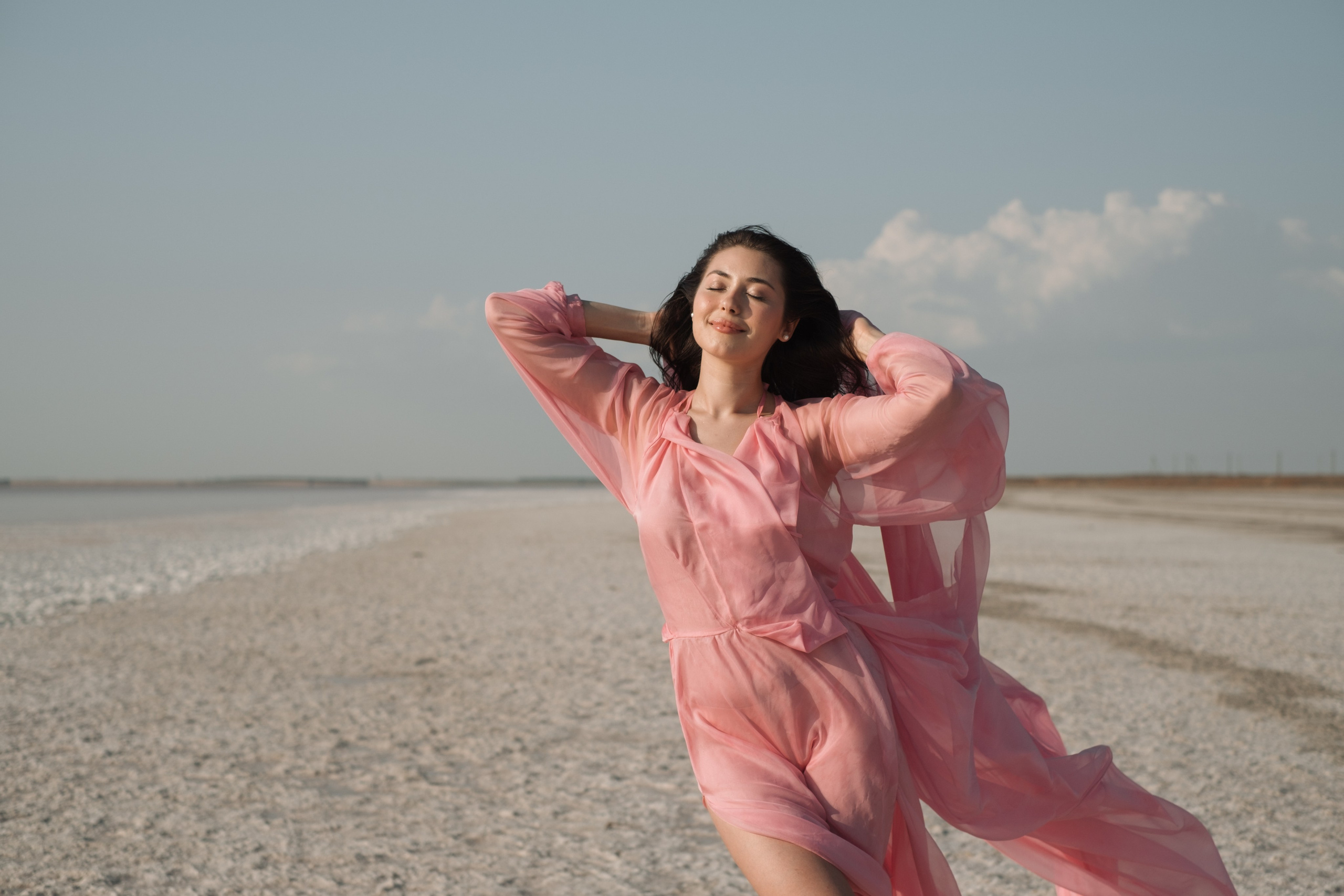 Фотосессия в садах: Персик, лаванда, мак, виноград, подсолнух, ромашка, сирень и др. Профессиональная фотосъемка в Крыму. Натуральные эмоции и живые кадры. Забронируйте дату прямо сейчас!