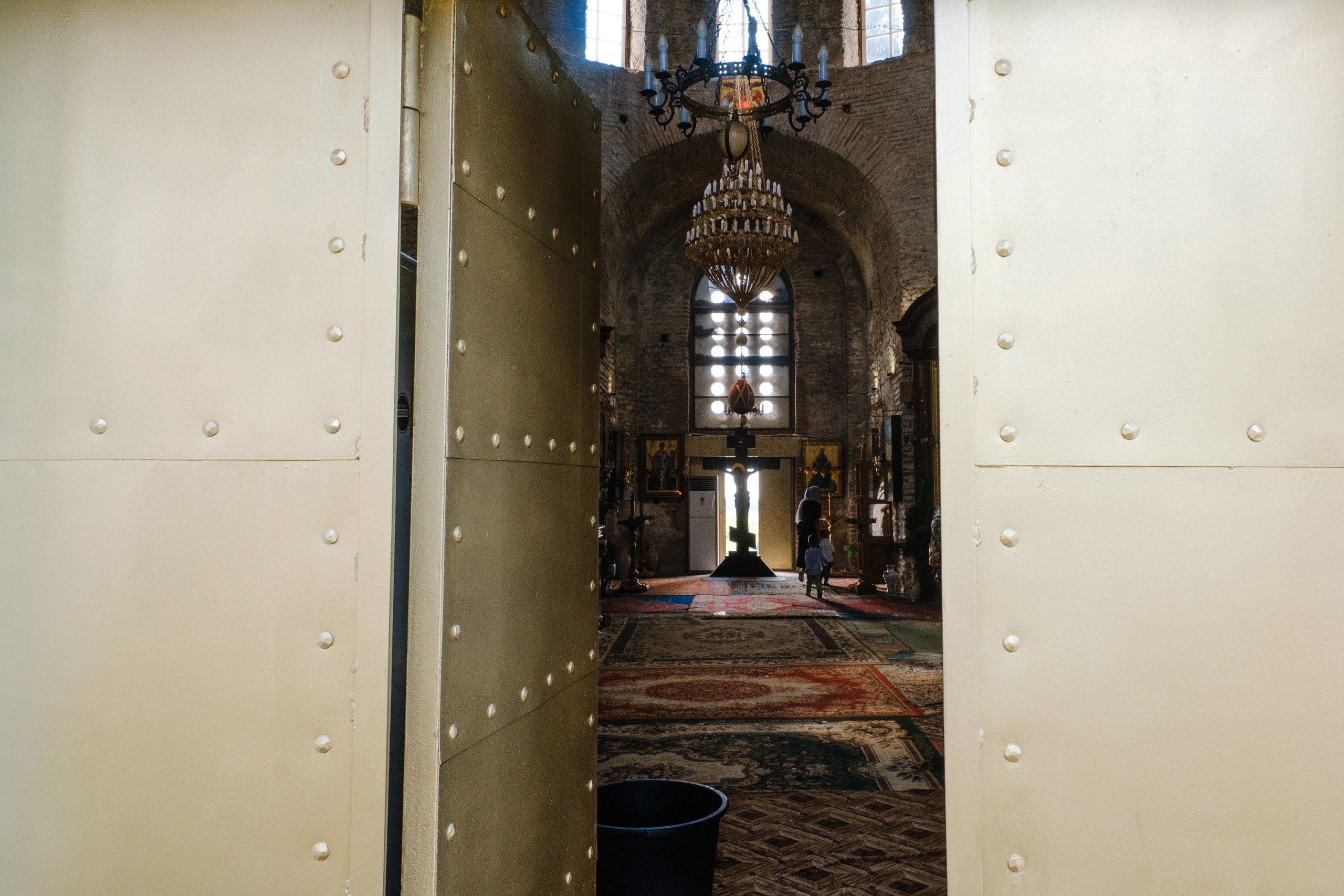 Драндский собор. Семейный фотограф на крещение и венчание